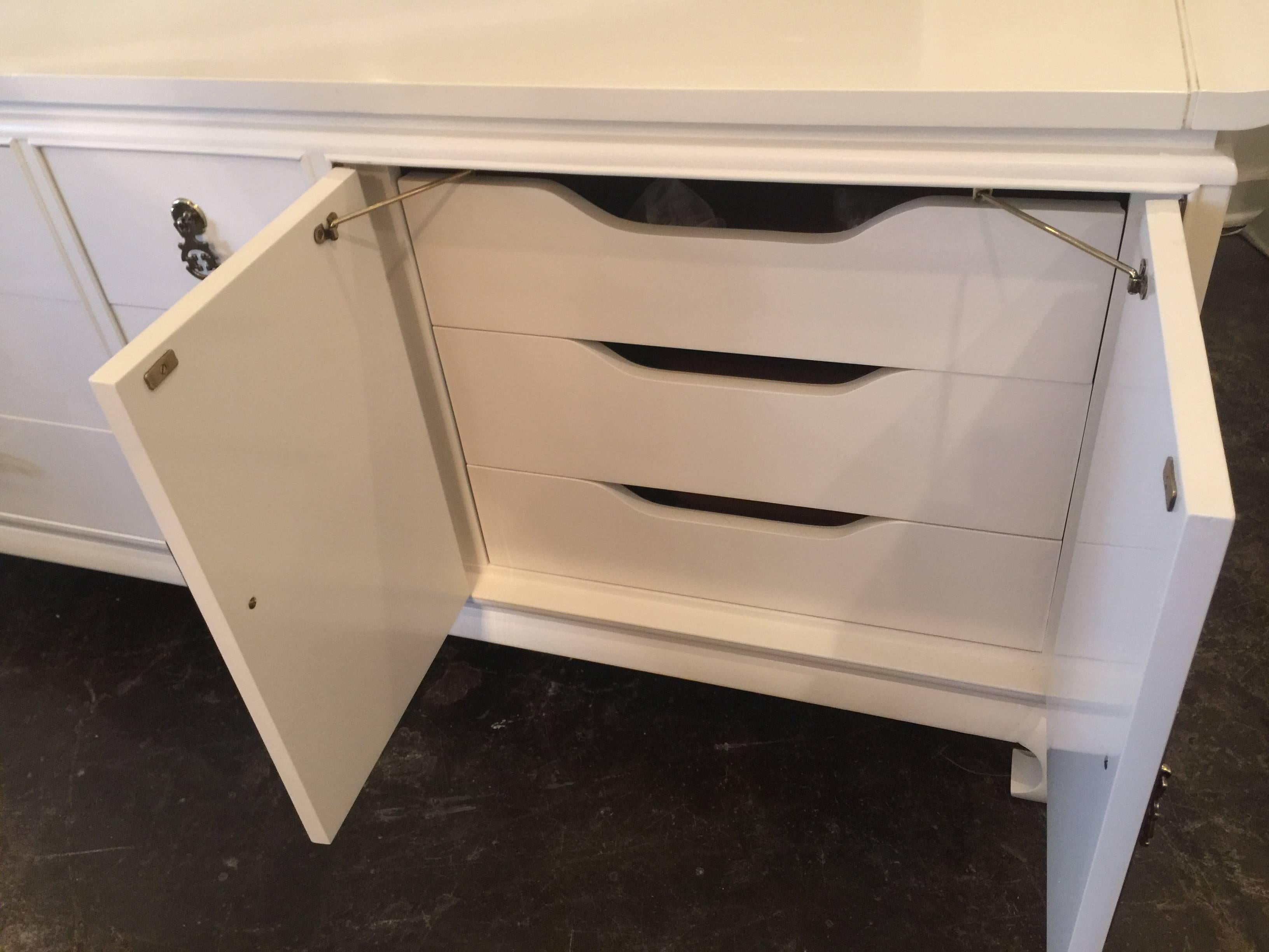 20th Century Newly Lacquered Ming Dresser by