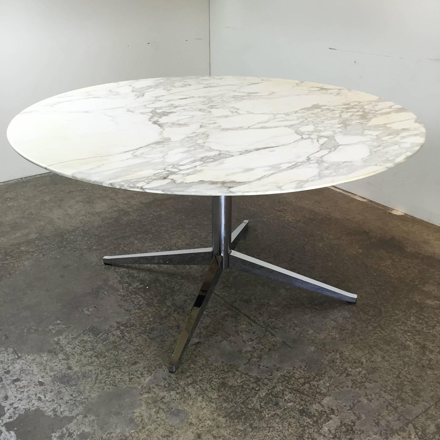 Round Carrara Marble Dining / Conference Table by Florence Knoll at 1stdibs