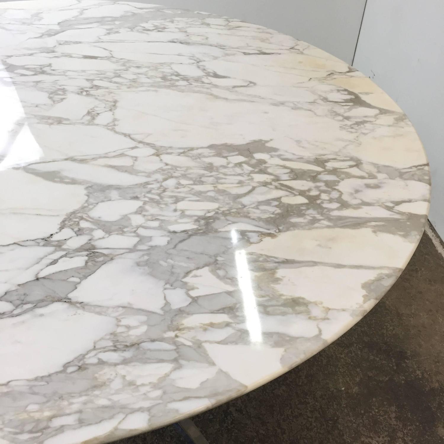 Round Carrara Marble Dining / Conference Table by Florence Knoll at 1stdibs