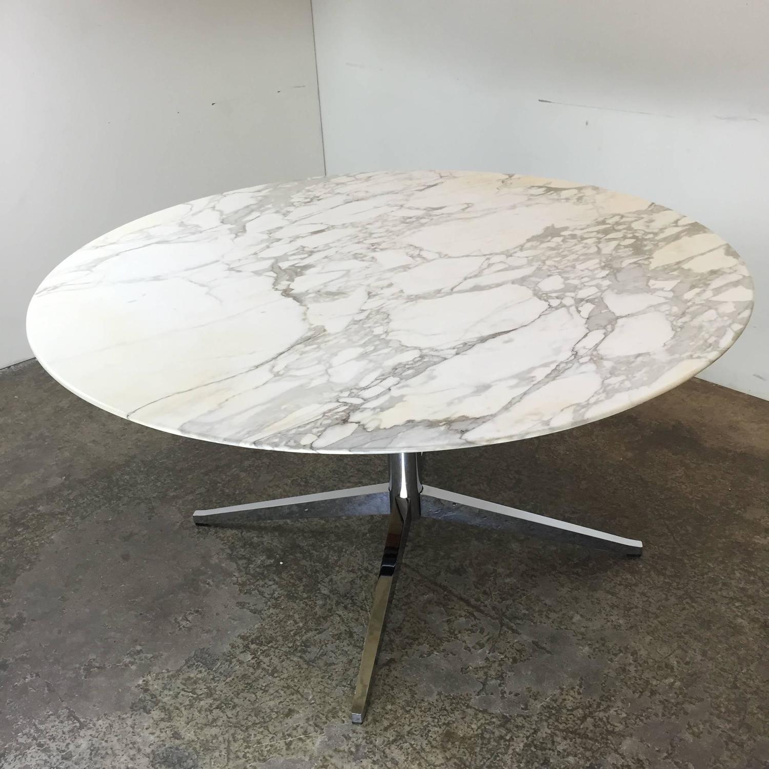 Round Carrara Marble Dining / Conference Table by Florence Knoll at 1stdibs