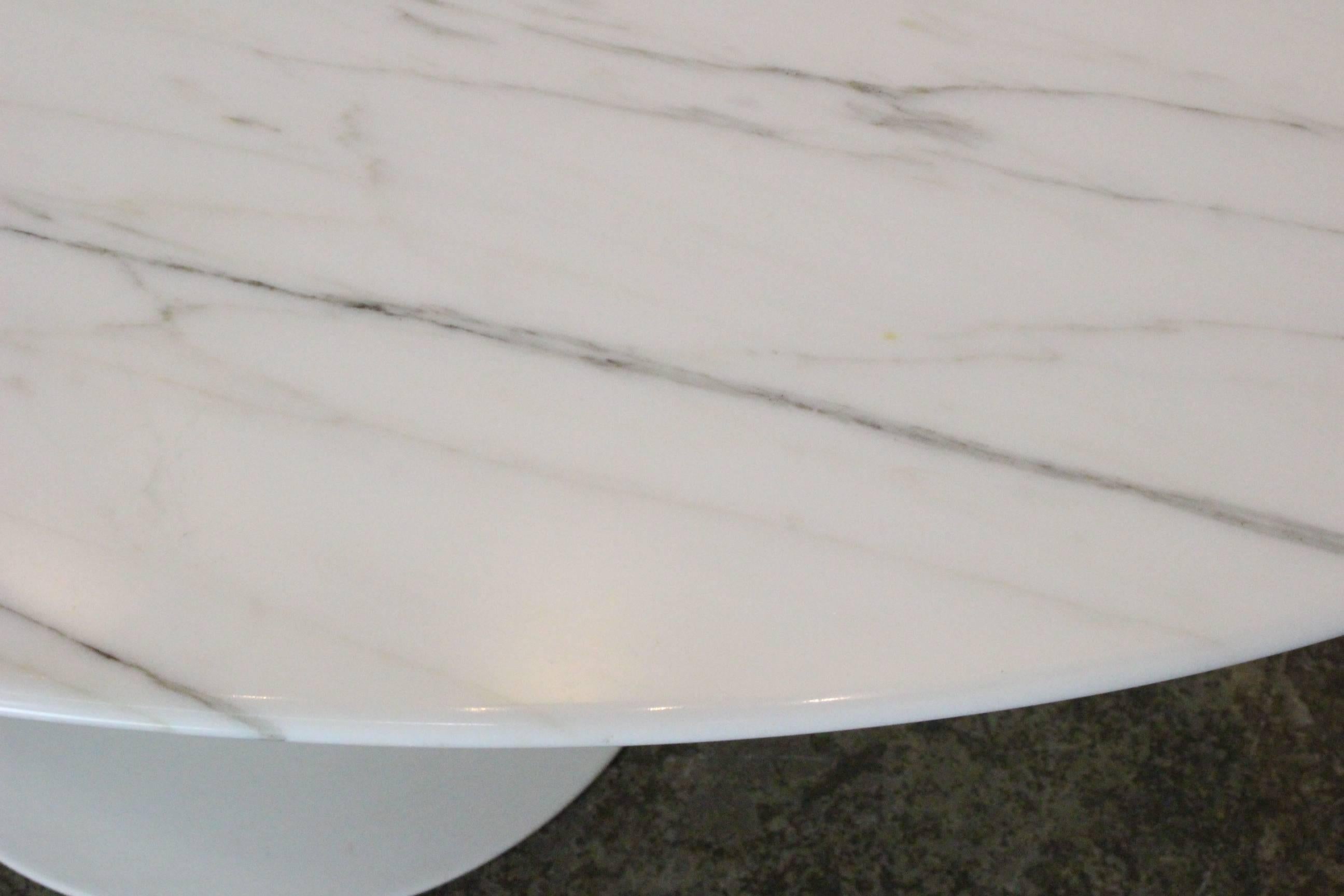 carrara marble tulip table