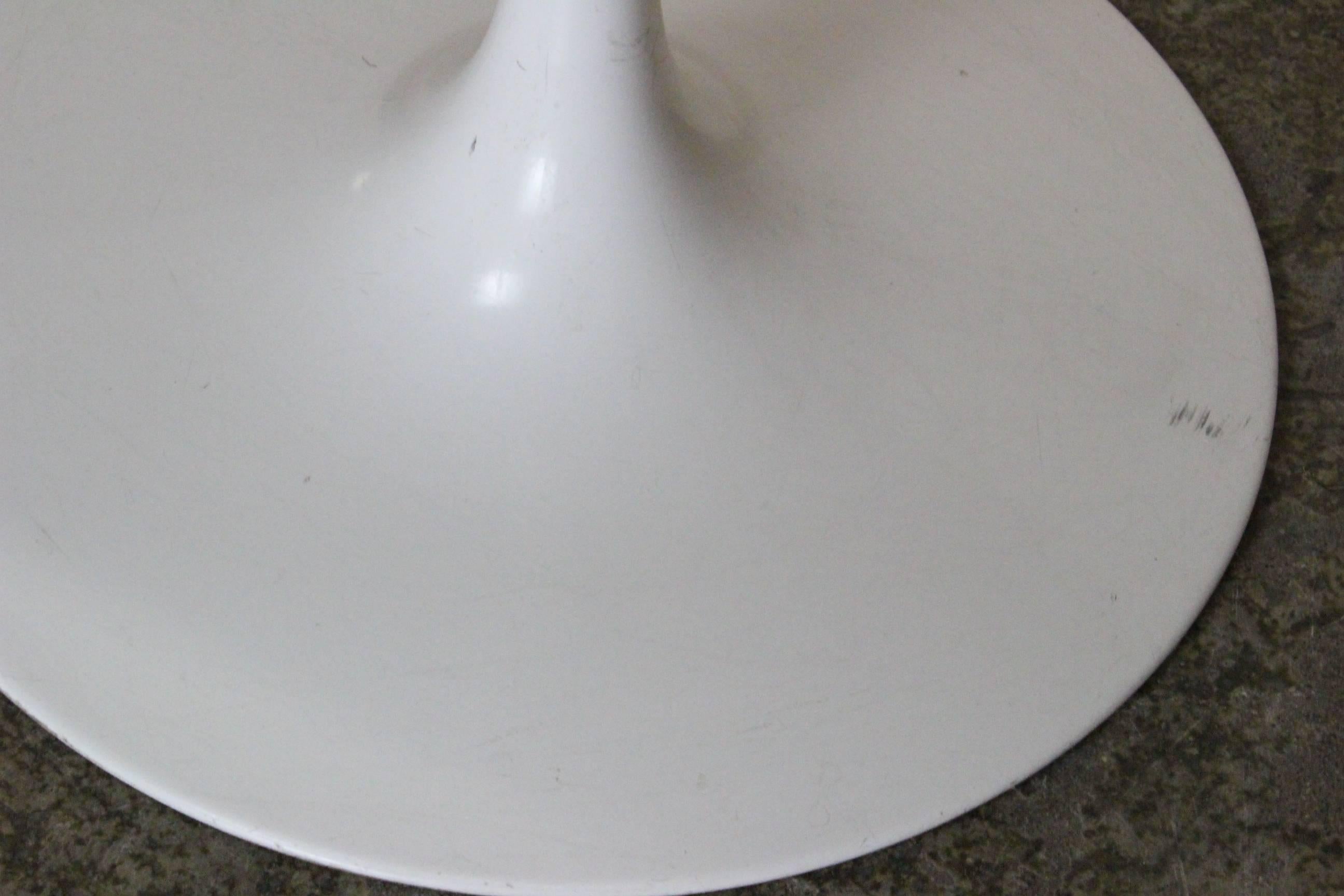 tulip table oval carrara