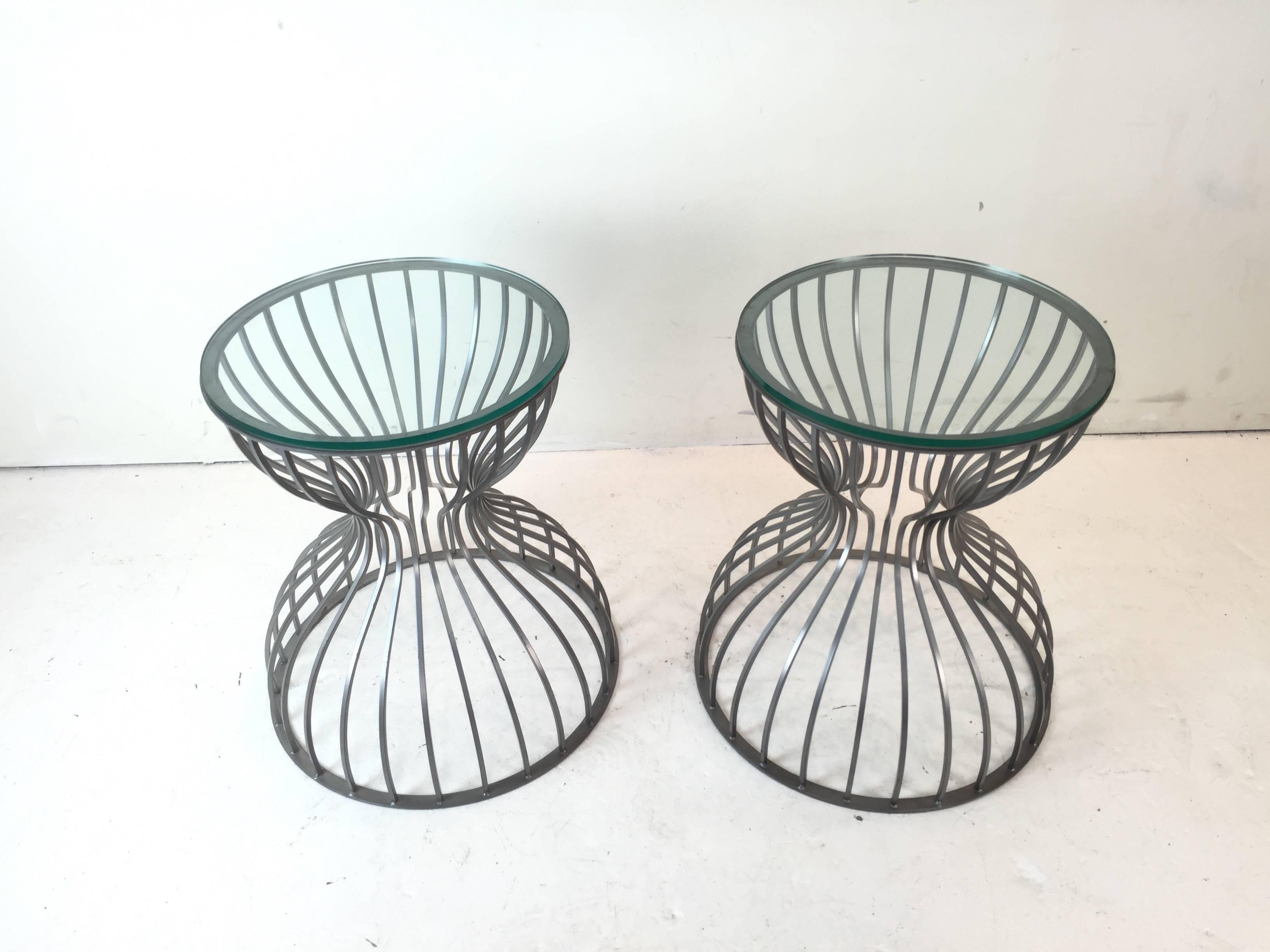 Pair of Hourglass Side Tables In Excellent Condition In Dallas, TX