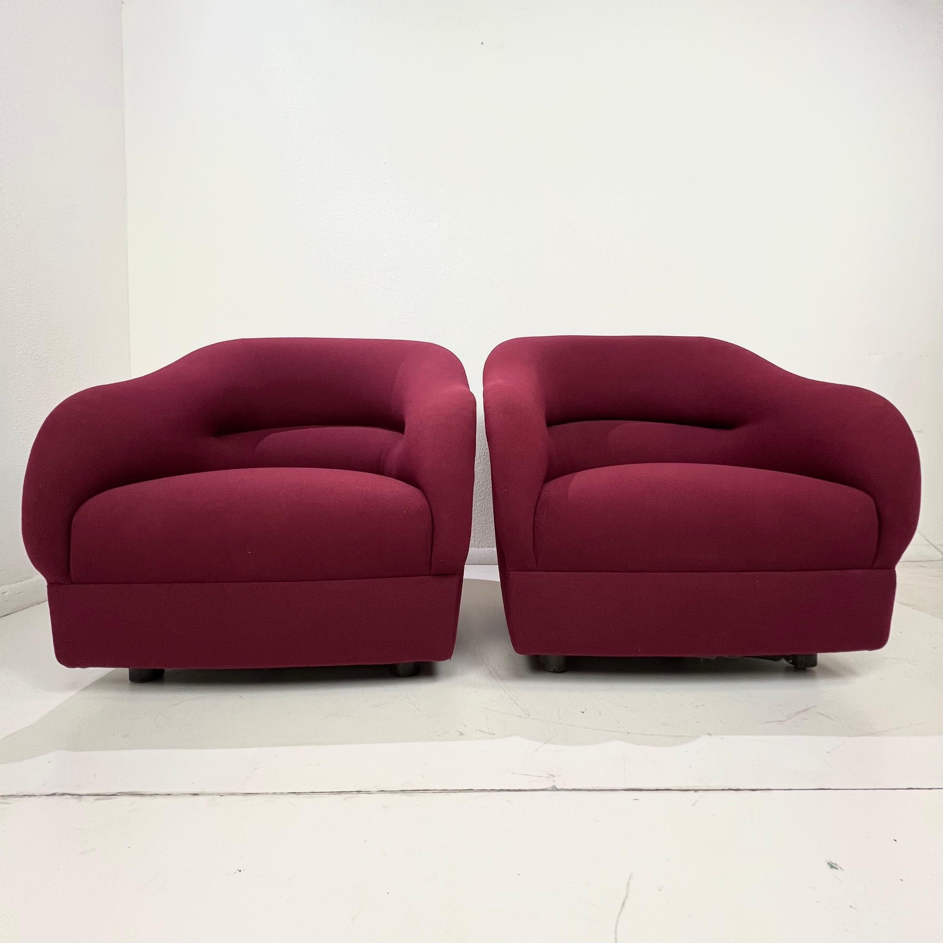 Paire de fauteuils par The Bennetts pour Brickel Associates en vente 3
