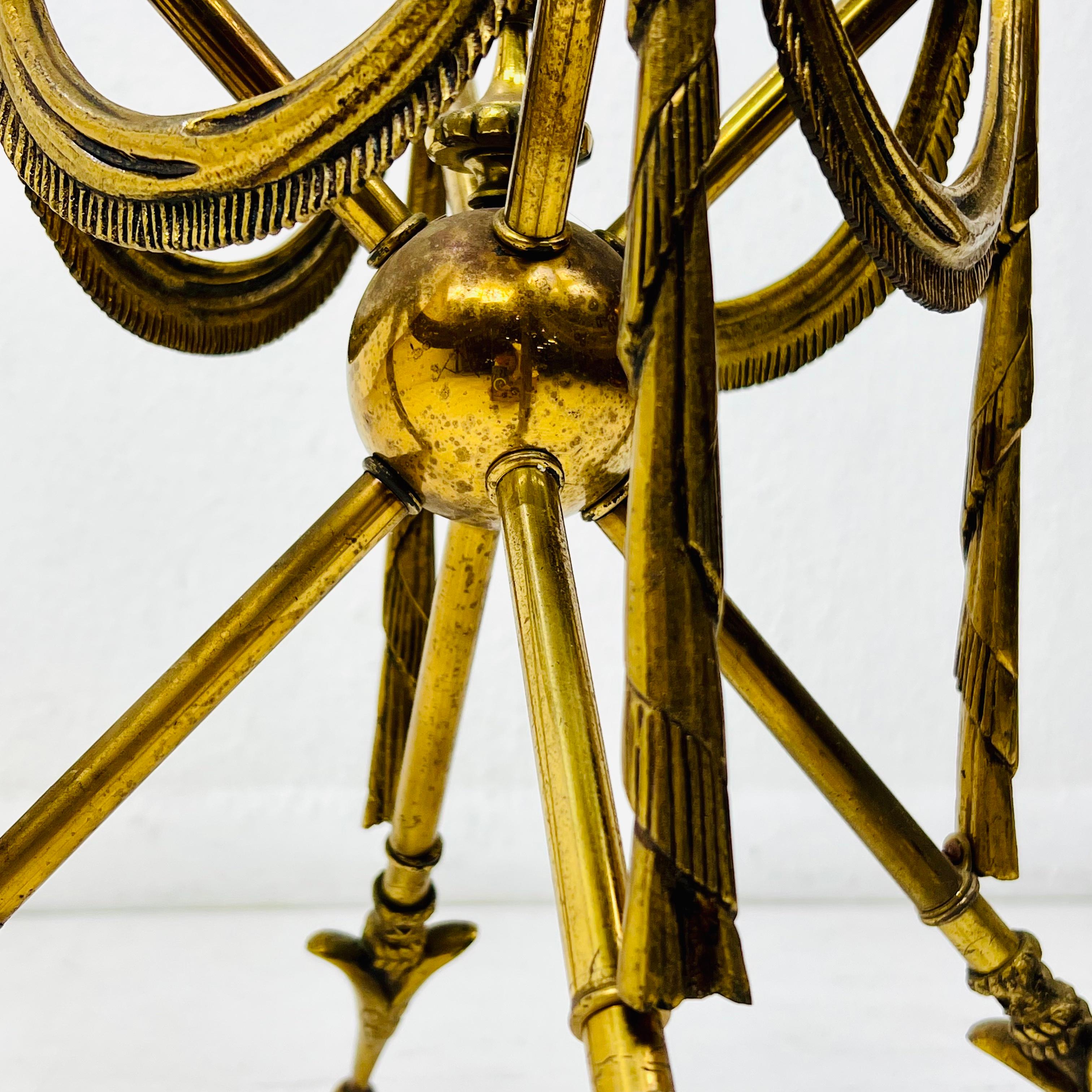 Mid-20th Century Neoclassical Arrow Side Table For Sale