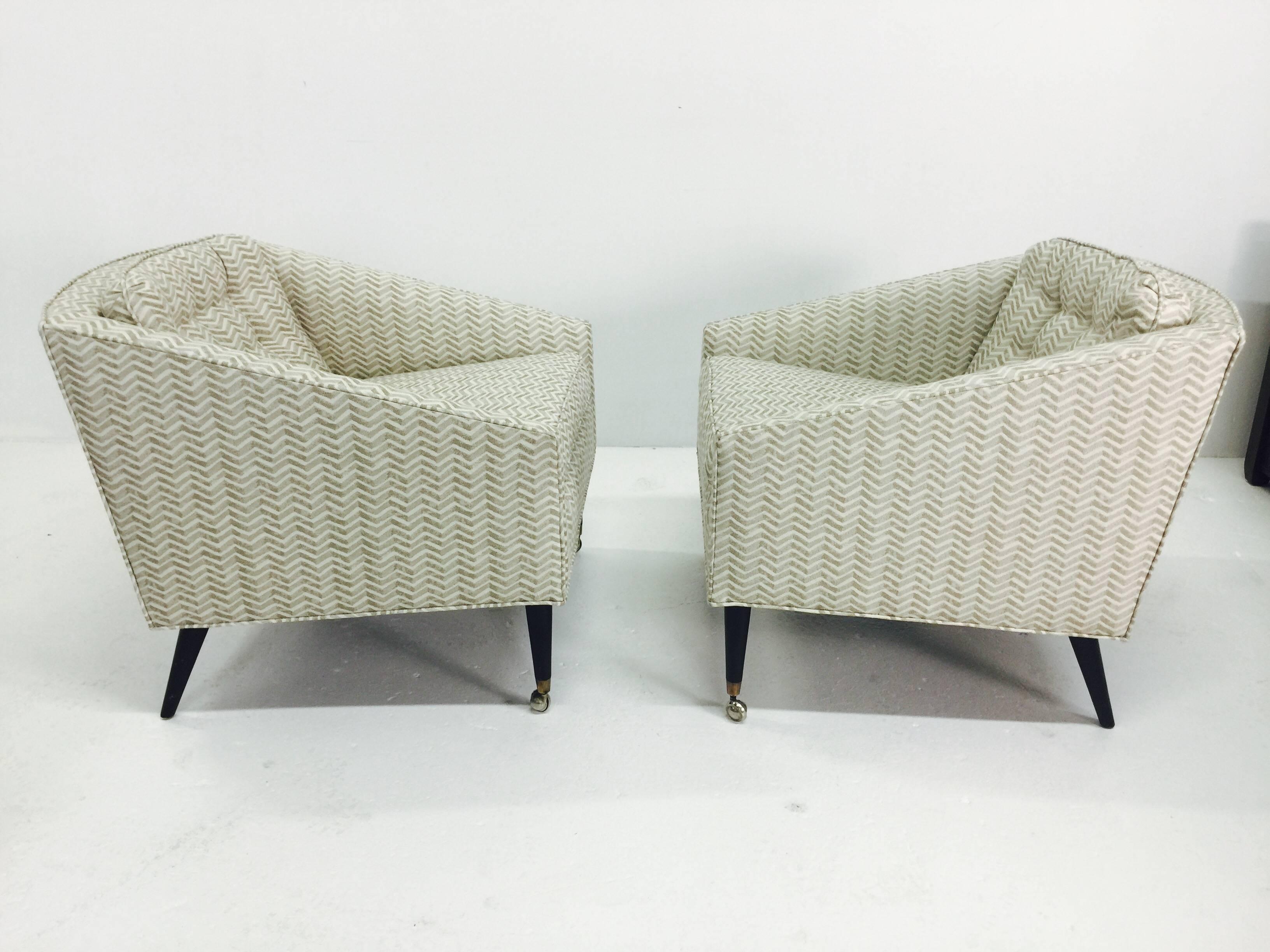 Mid-Century Modern Pair of Milo Baughman for James Inc. Armchairs