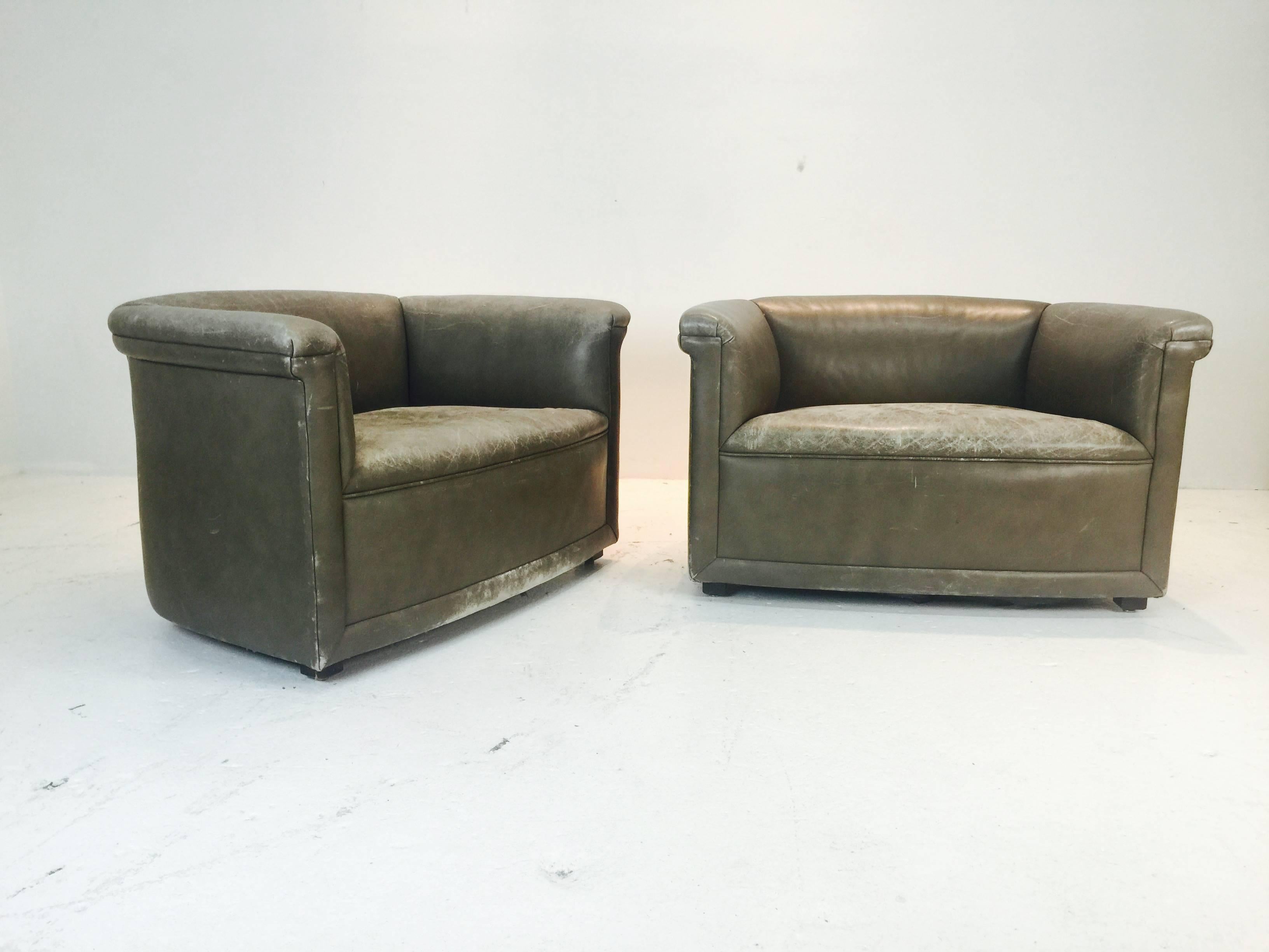 Mid-Century Modern Pair of Club Chairs by Ward Bennett