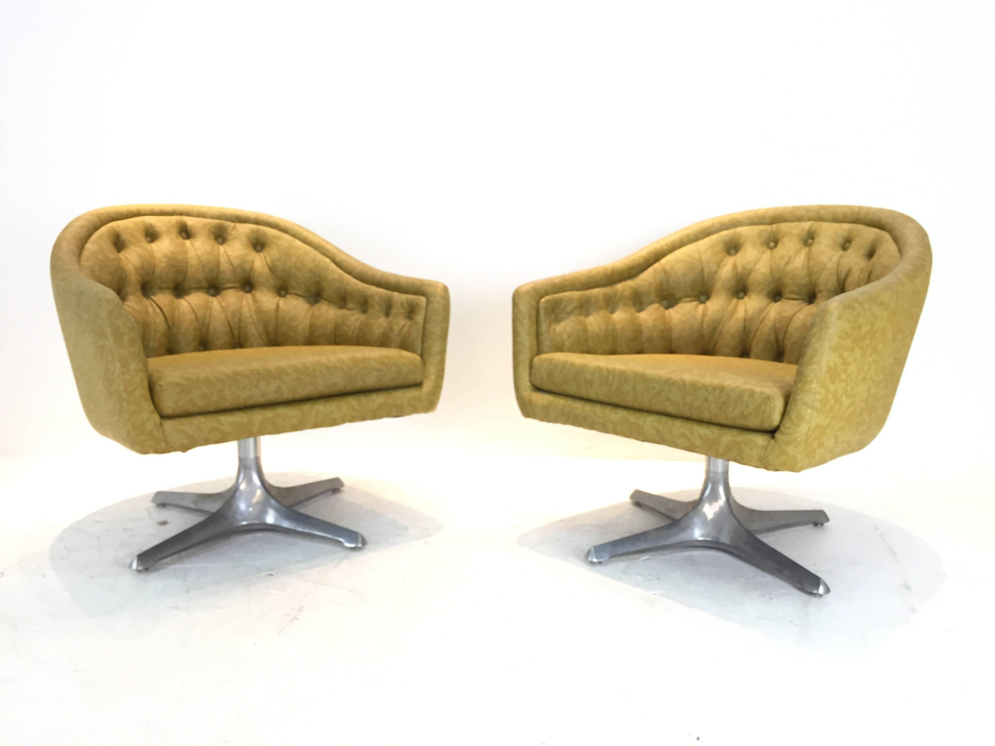 Mid-Century Modern Pair of MCM Chromcraft Swivel Chairs with Propeller Pedestal Base