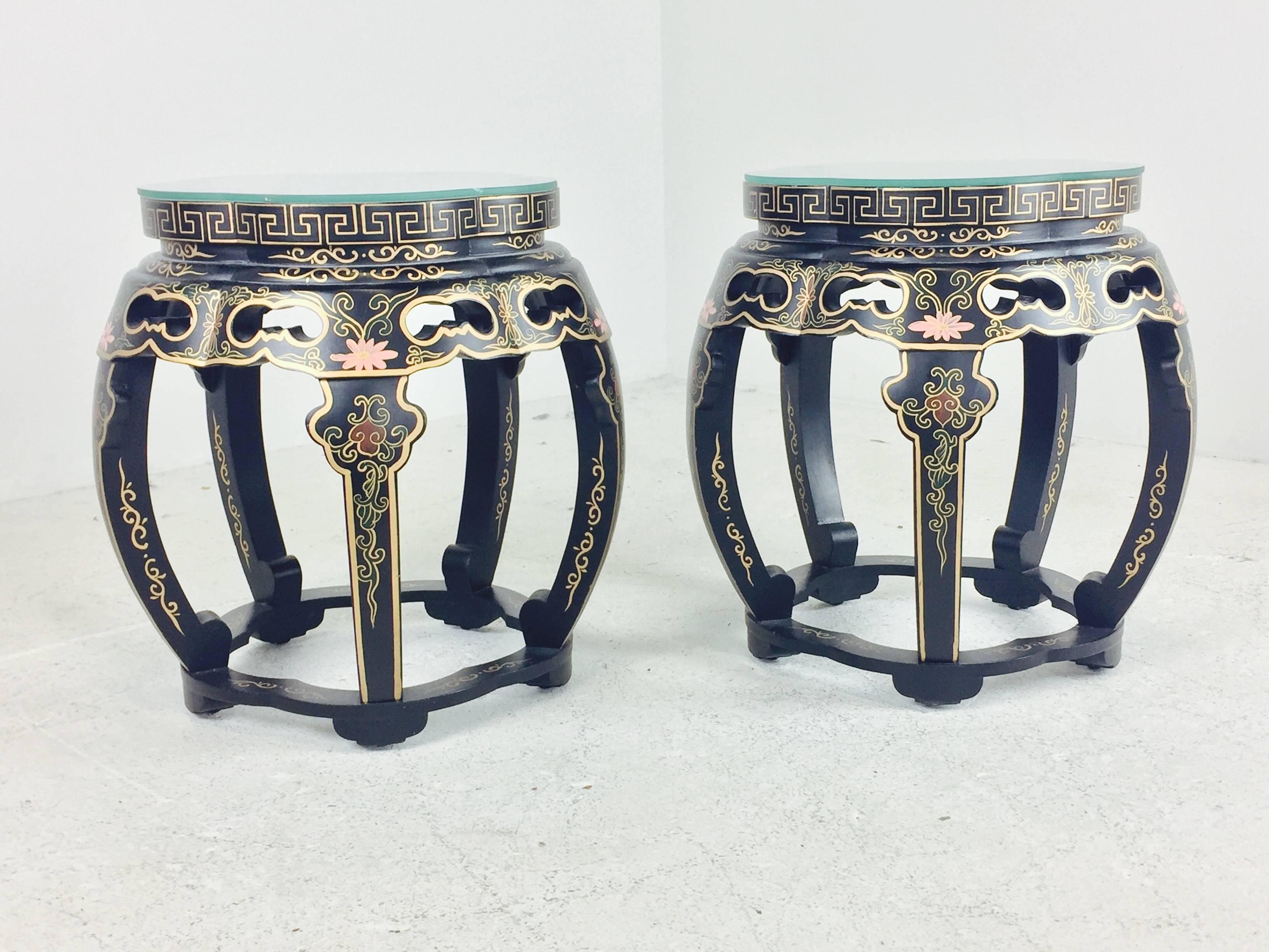 Pair of Lacquered Asian Garden Stools In Excellent Condition In Dallas, TX