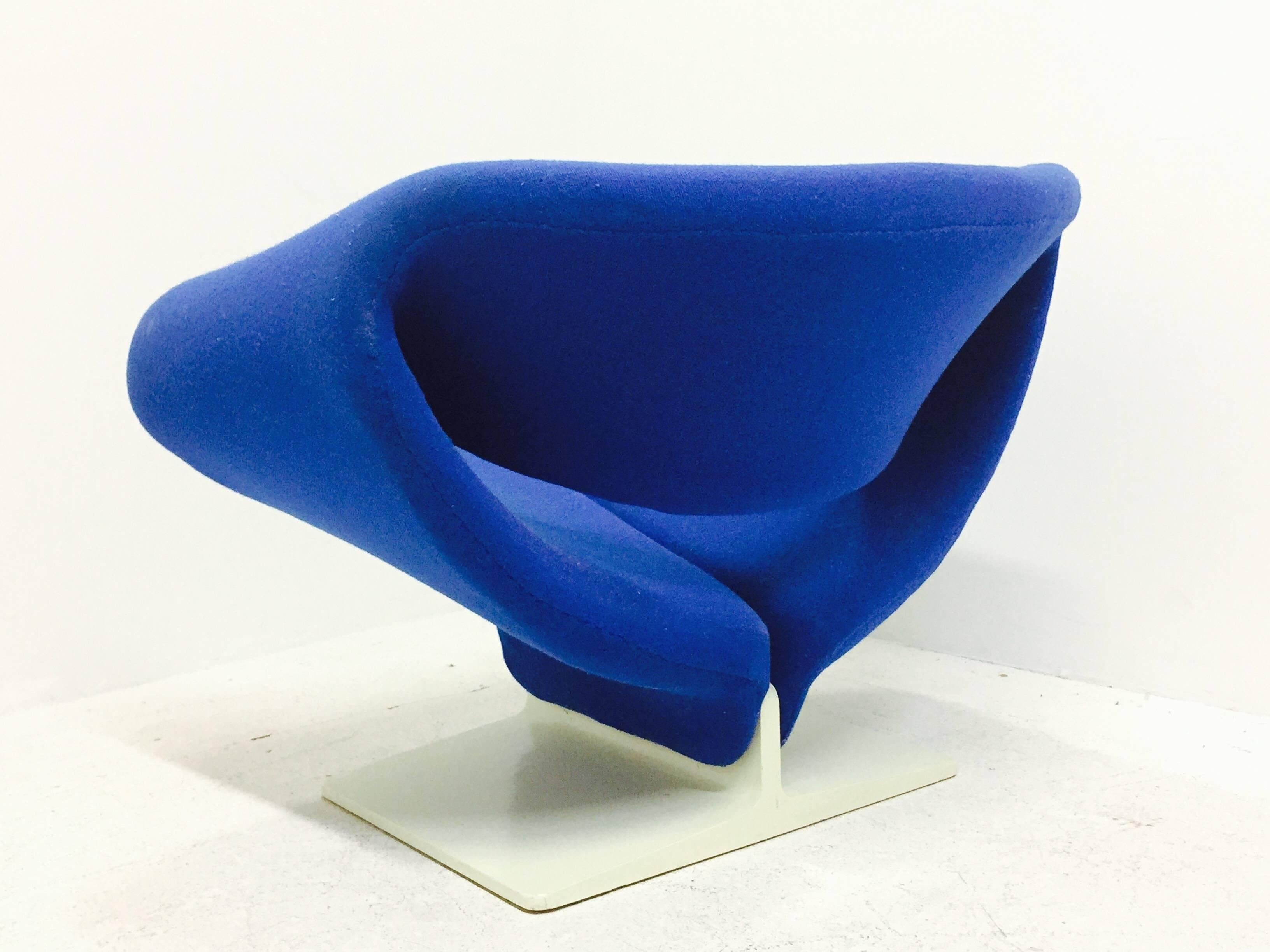 Vintage Pierre Paulin Ribbon Lounge Chair for Artifort In Good Condition In Dallas, TX