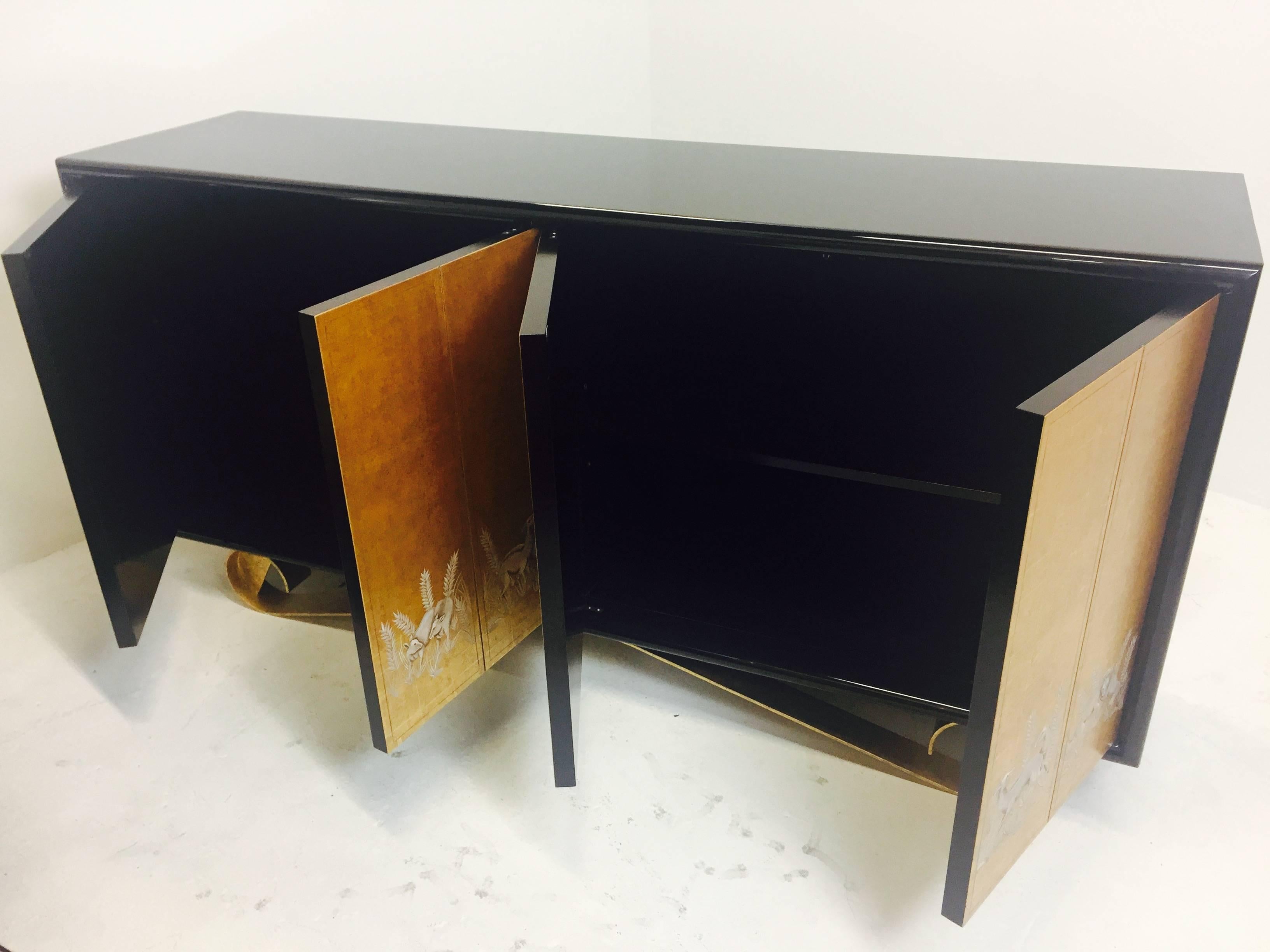 Cassetto Sideboard by Jean de Merry  1