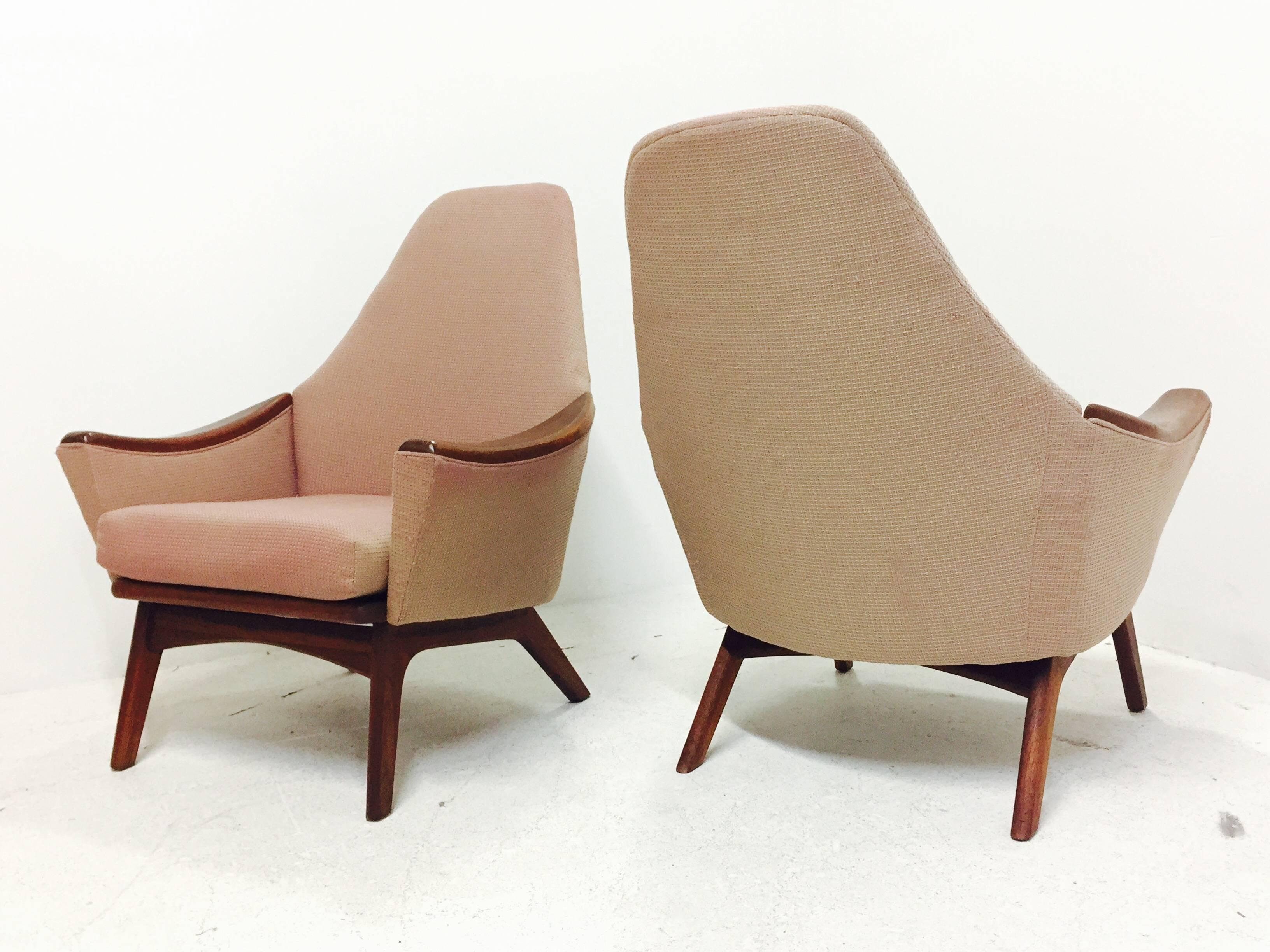 20th Century Pair of High Back Lounge Chairs by Adrian Pearsall for Craft Associates