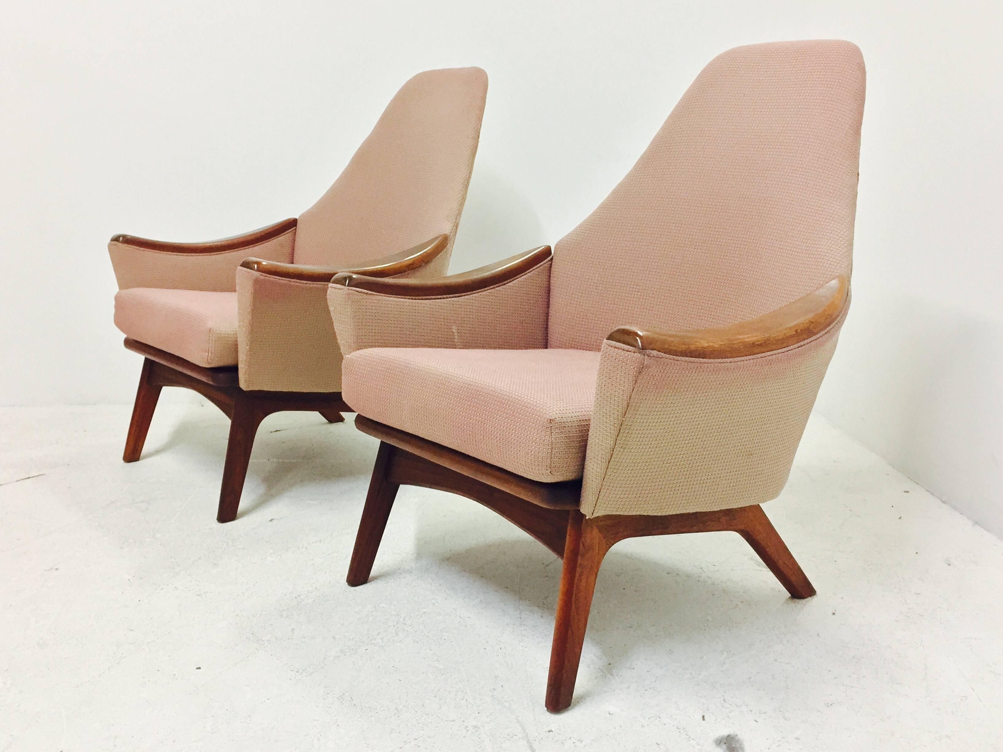 Mid-Century Modern Pair of High Back Lounge Chairs by Adrian Pearsall for Craft Associates