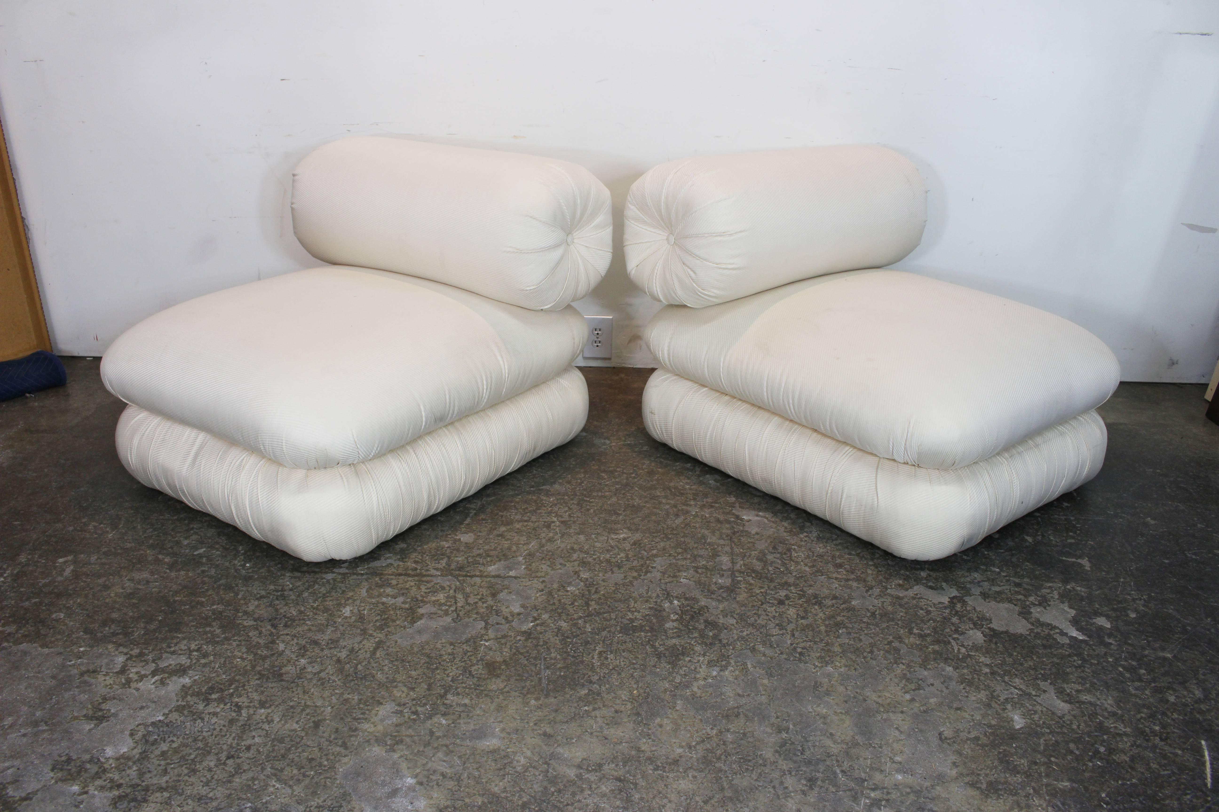 Pair of Unique and Sculptural Roll Back Slipper Chairs and Ottomans In Good Condition For Sale In Dallas, TX