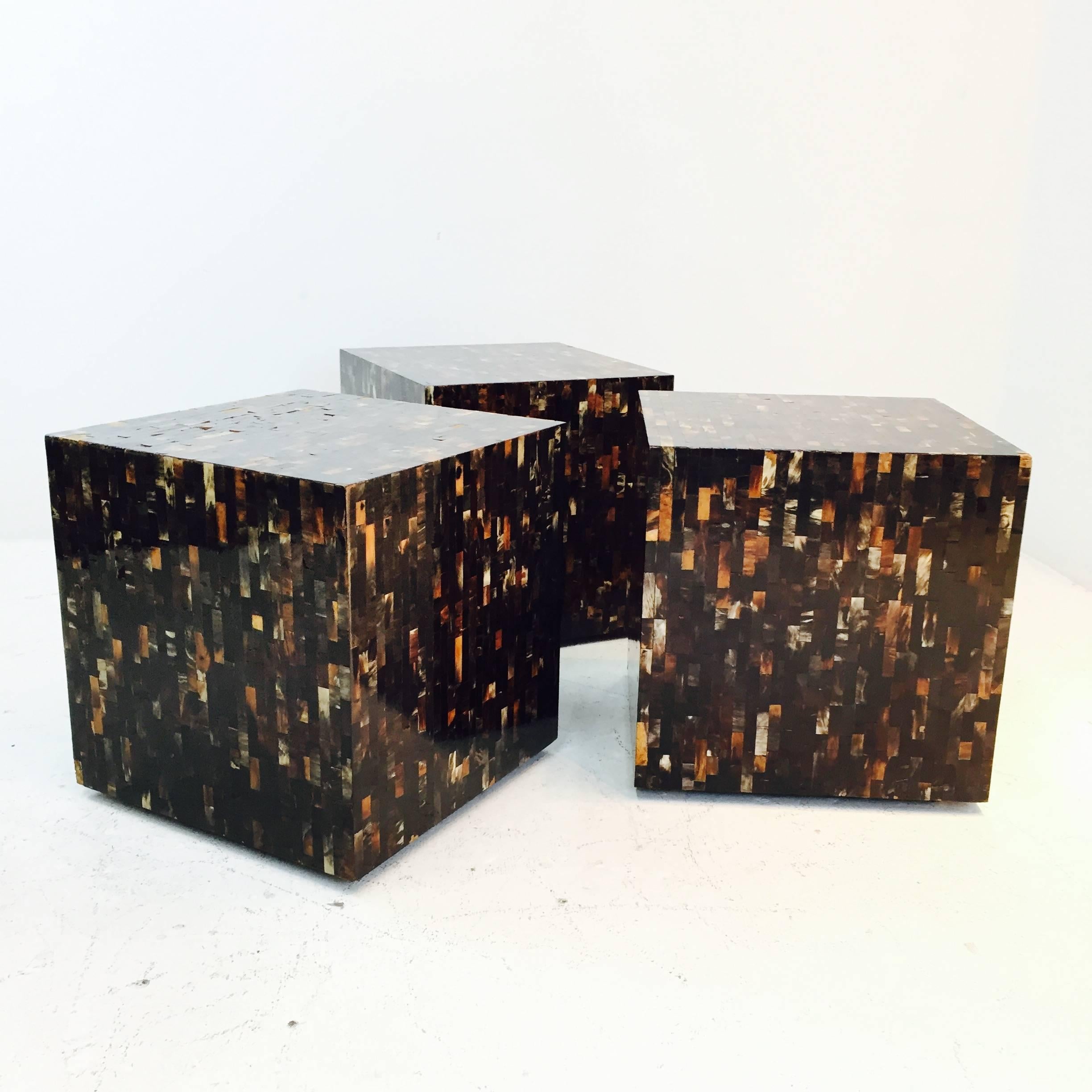 Tessellated horn cube side table. Perfect for a small New York apartment. There is some Horn tiles that are missing.

One table is available.

Dimensions: 17.5" W x 17.5" D x 18.5" T.