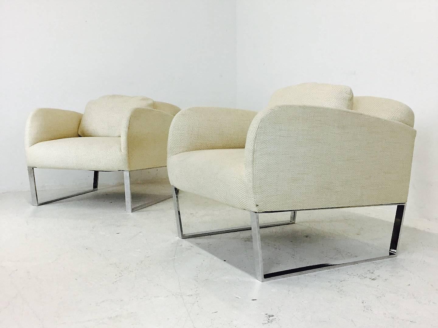 Pair of Donghia Focal Deco Style Lounge Chairs In Good Condition In Dallas, TX