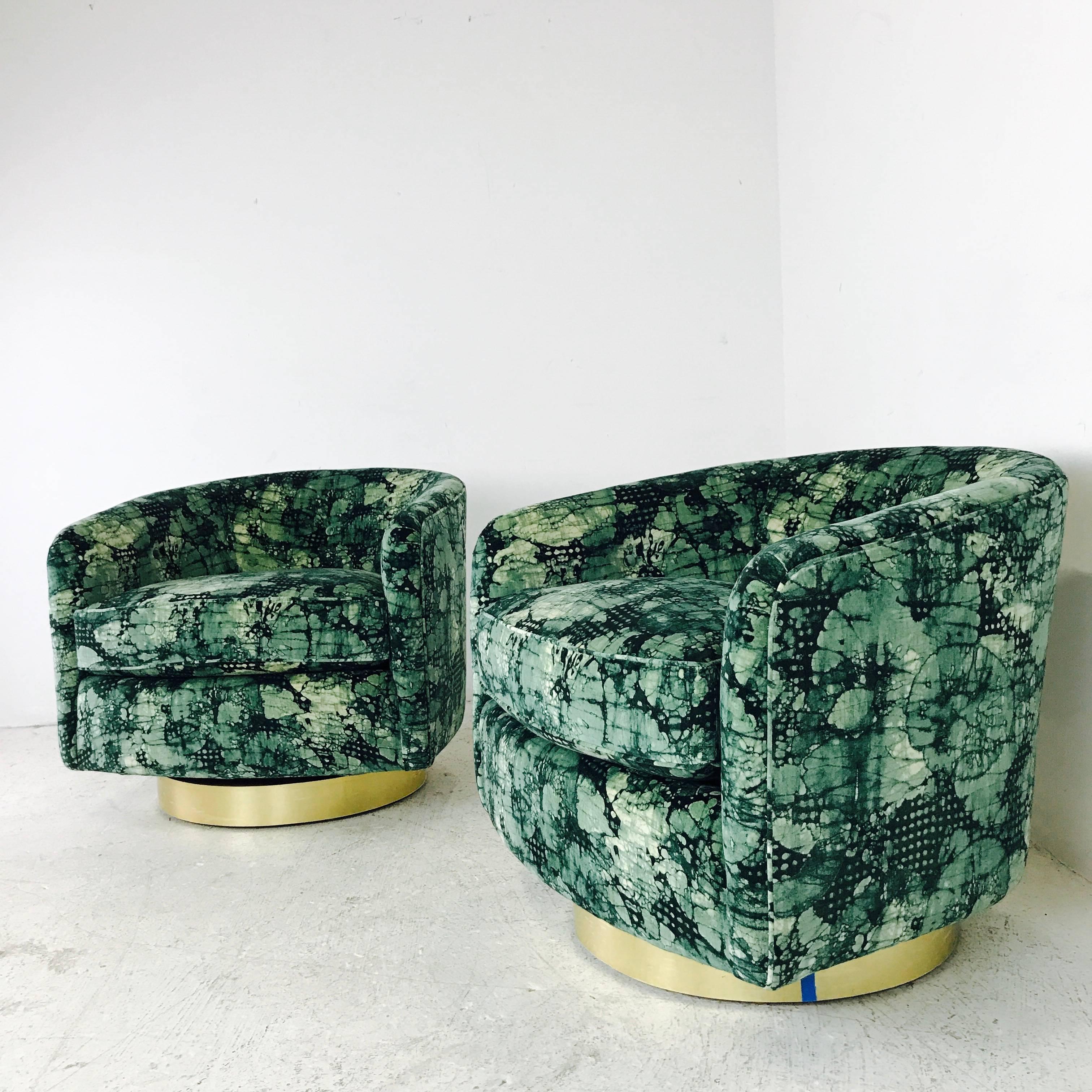 Pair of Milo Baughman Brass Swivel Lounge Chairs 3