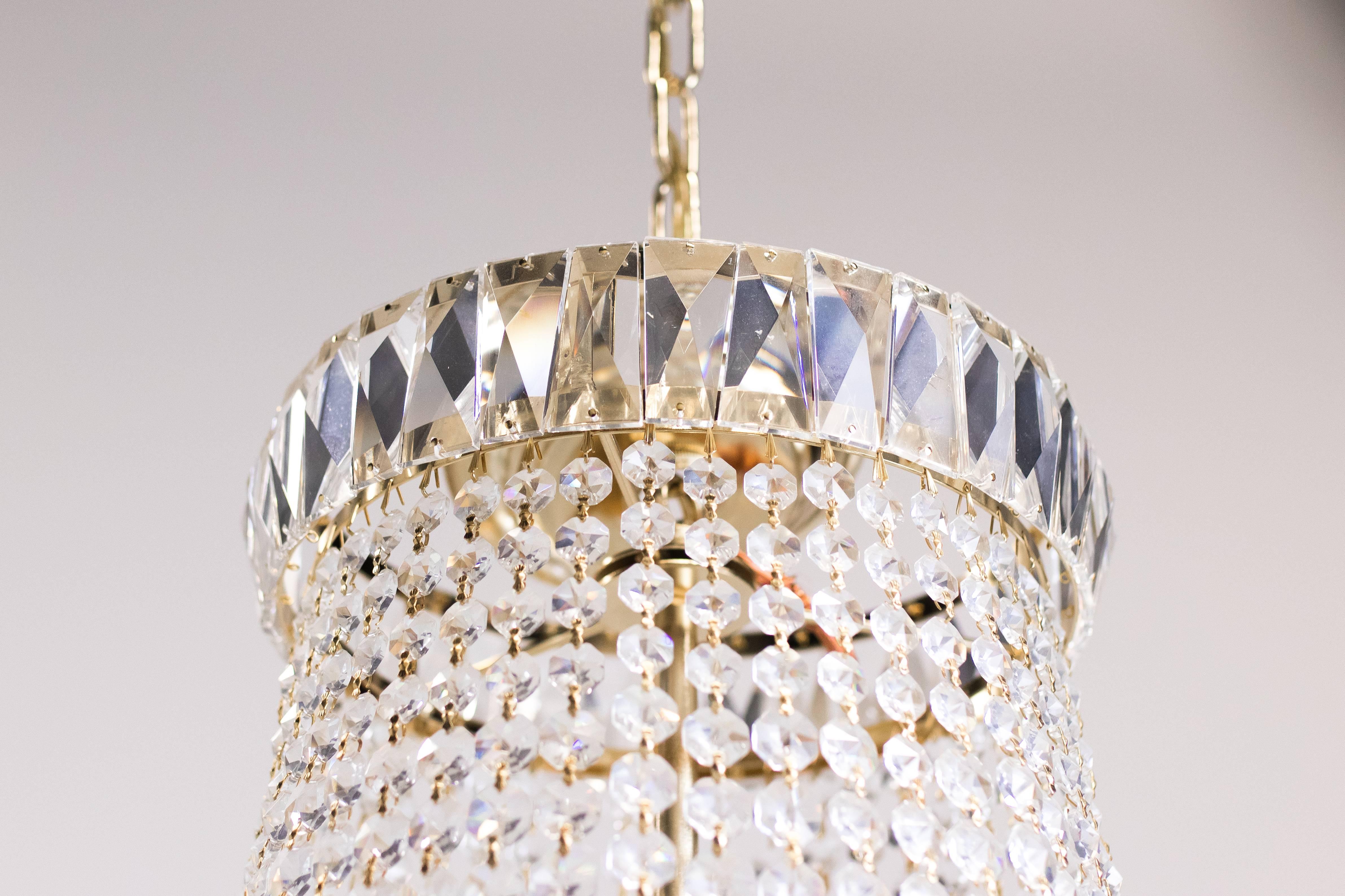 Mid-Century Modern Lustre à neuf lumières en cristal en vente