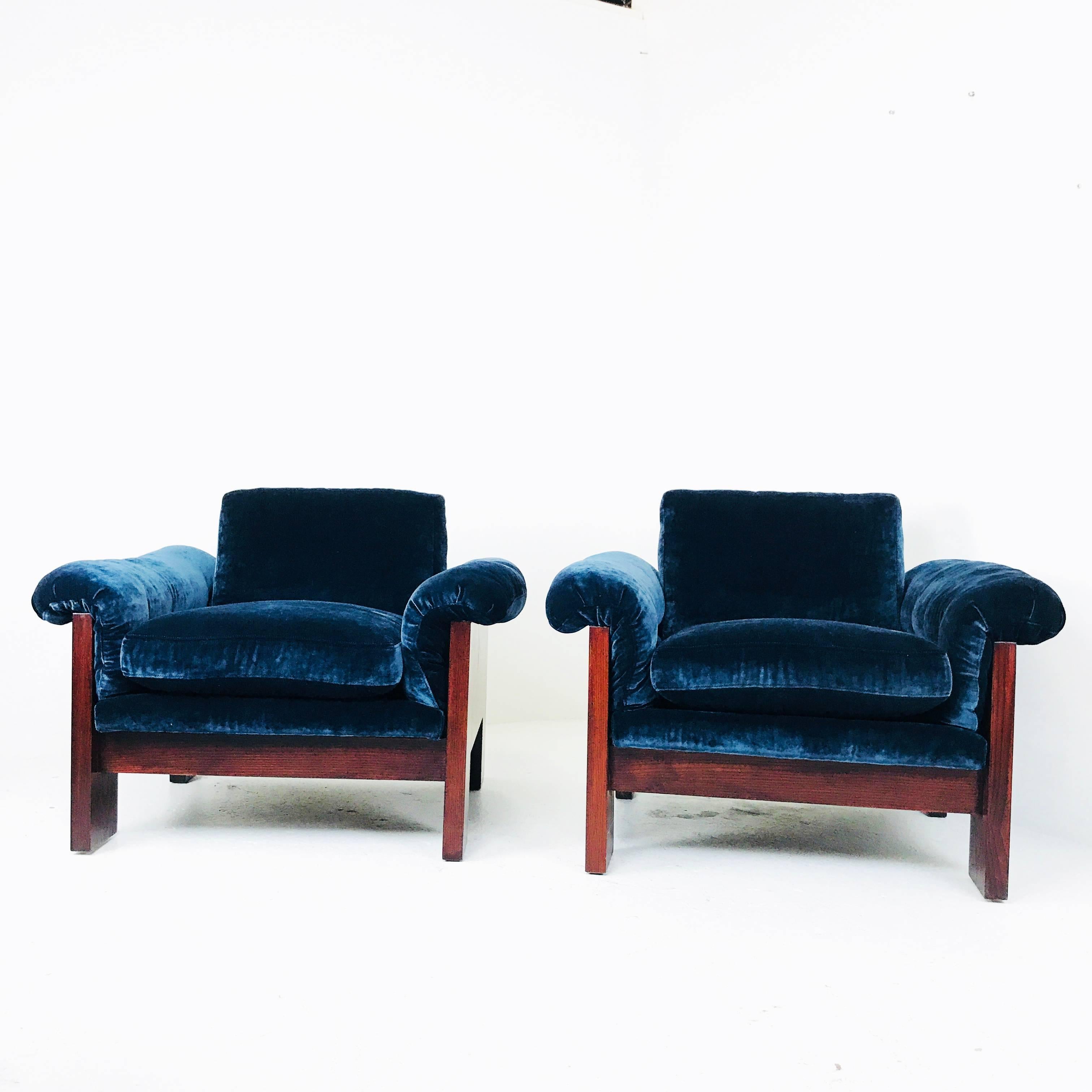 Pair of Milo Baughman Rosewood Lounge Chairs in Velvet 2
