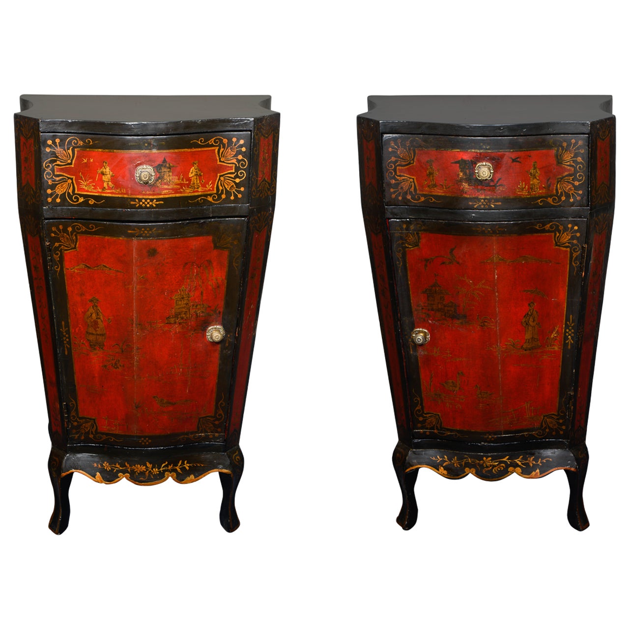 Pair of Red Lacquer "Bout de Canapé" For Sale