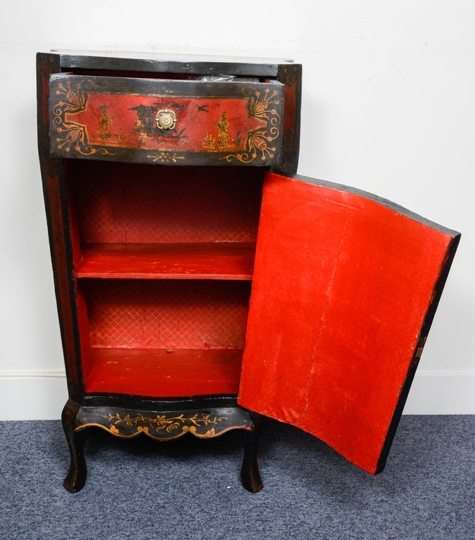 19th Century Pair of Red Lacquer 