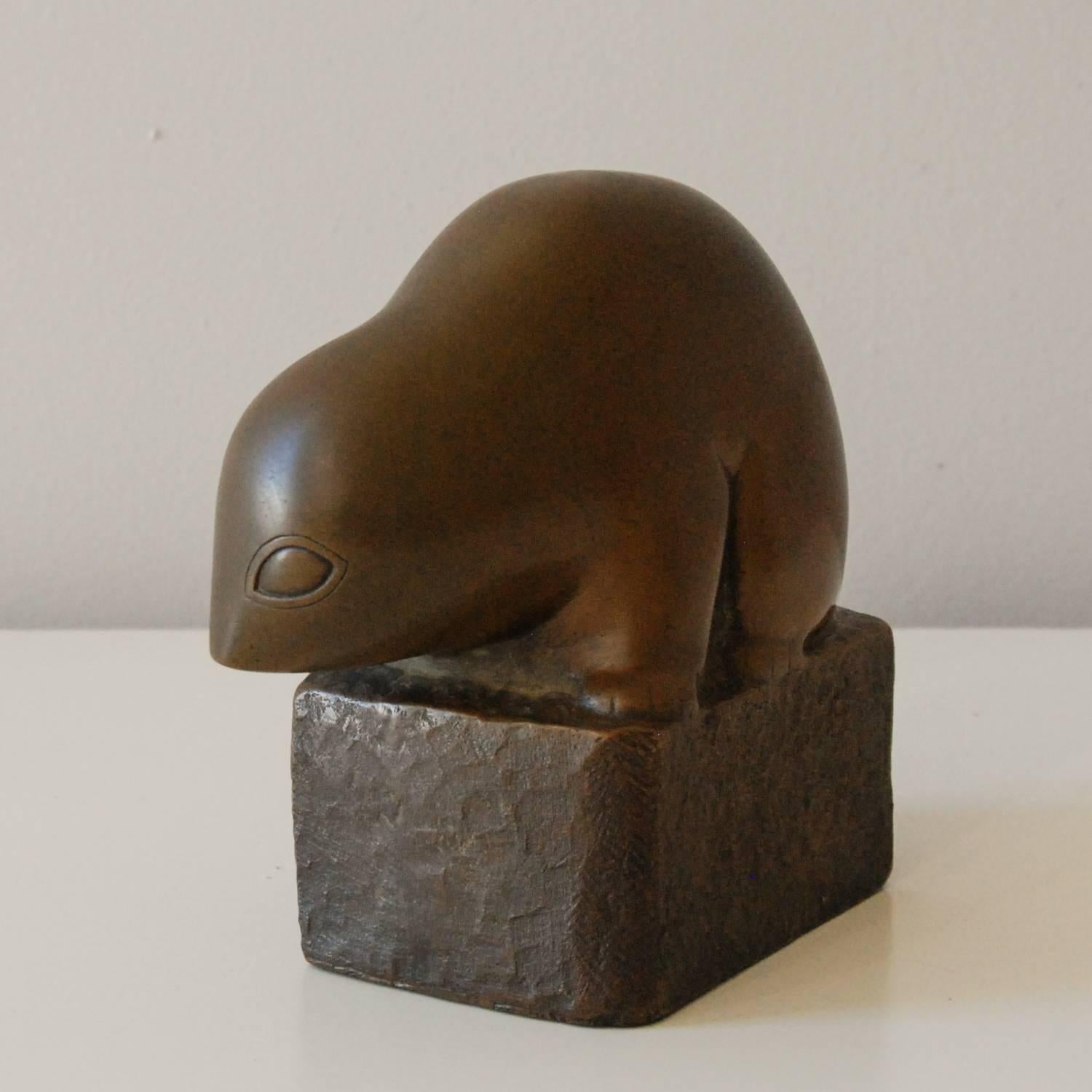 Marian Weisberg Copper Stylized Lemur Sculpture United States, circa 1940 In Excellent Condition For Sale In Richmond, VA