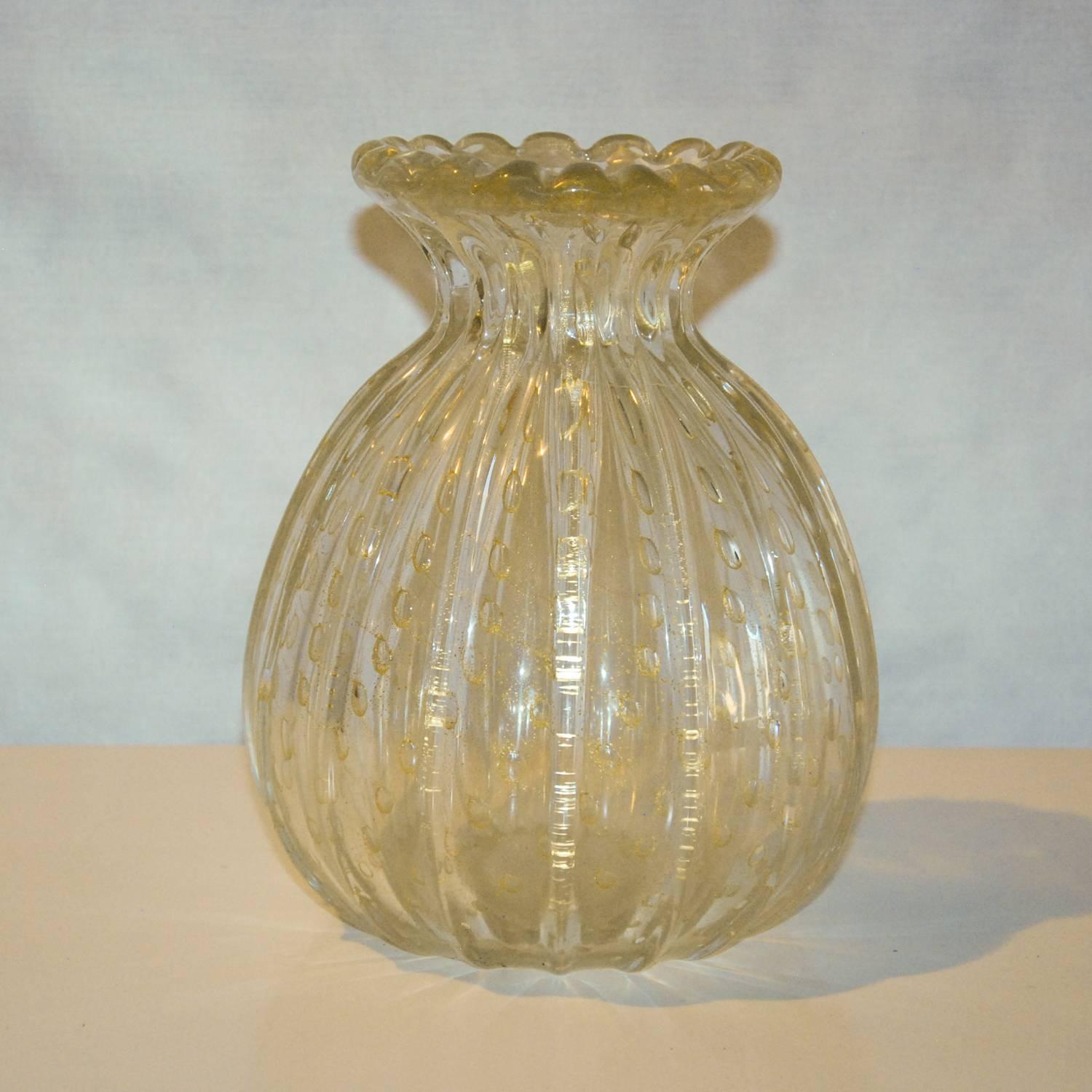 Toso Murano Controlled Bubble Glass Vase, Italy, circa 1970 1