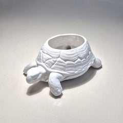 White ceramic turtle planter, Italy 1970s