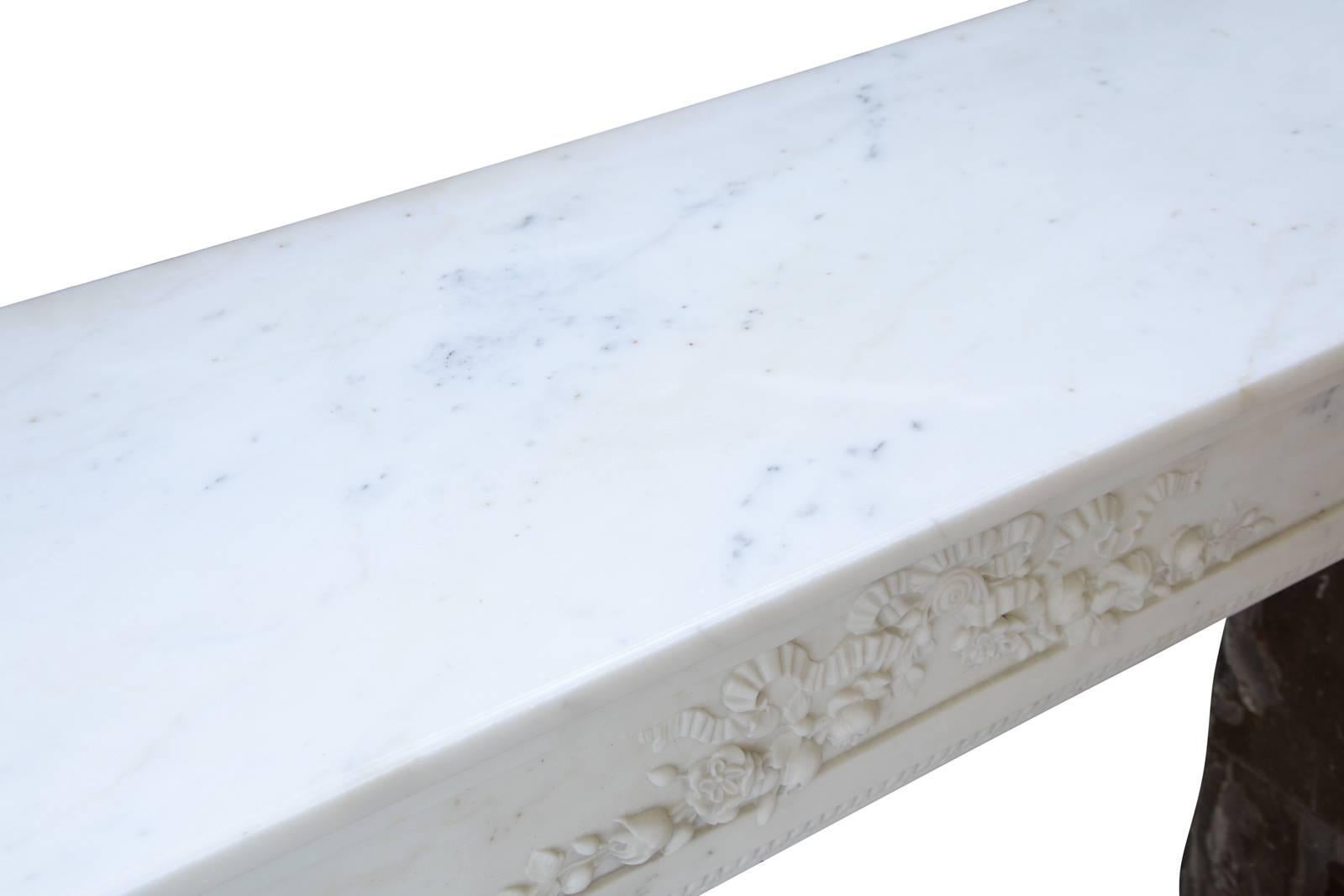 Louis XVI Style White Carrara Marble Fireplace, 19th Century For Sale 3
