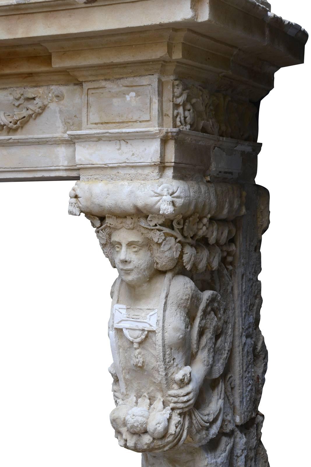 Mid-17th Century Limestone Fireplace Carved During the Reign of Louis XIV, 17th Century For Sale