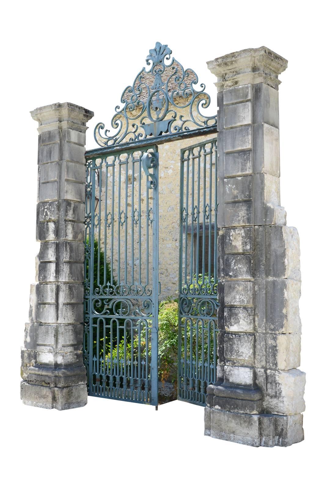 French Louis XIV Period Pair of Stone Gate Framing Wrought Iron Gate, 18th Century