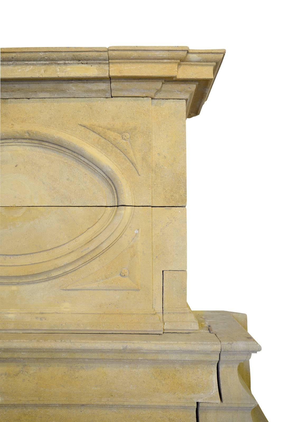 18th Century and Earlier Louis XIII Jeaumont French Limestone Fireplace, 17th Century For Sale