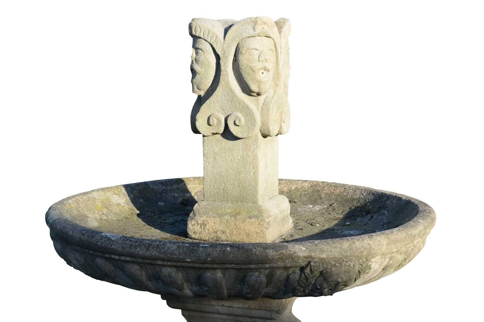Dating from the 17th century. Rare ceremonial stone fountain. It is composed of a quadrilobe basin decorated with a coat of arms of Roquefeuil and another of family La Forest, alternating with carved decorations masks. A central sheath with fluted