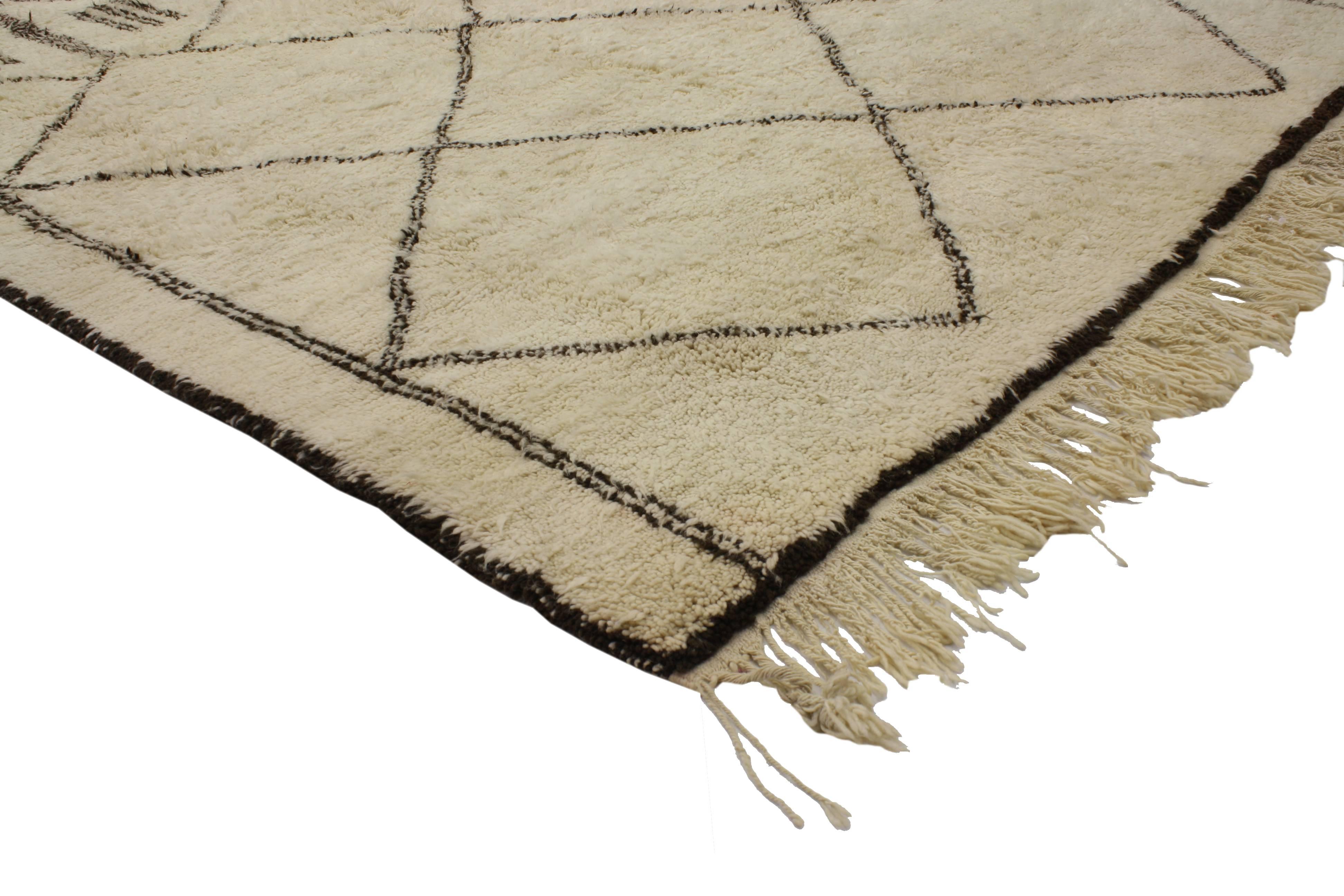 20327 Contemporary Berber Moroccan rug with modern style and Bauhaus design. With a distinctive tribal design and modern style, this contemporary Berber Moroccan rug displays geometric shapes galore, from diamonds to rods and a checkerboard pattern.