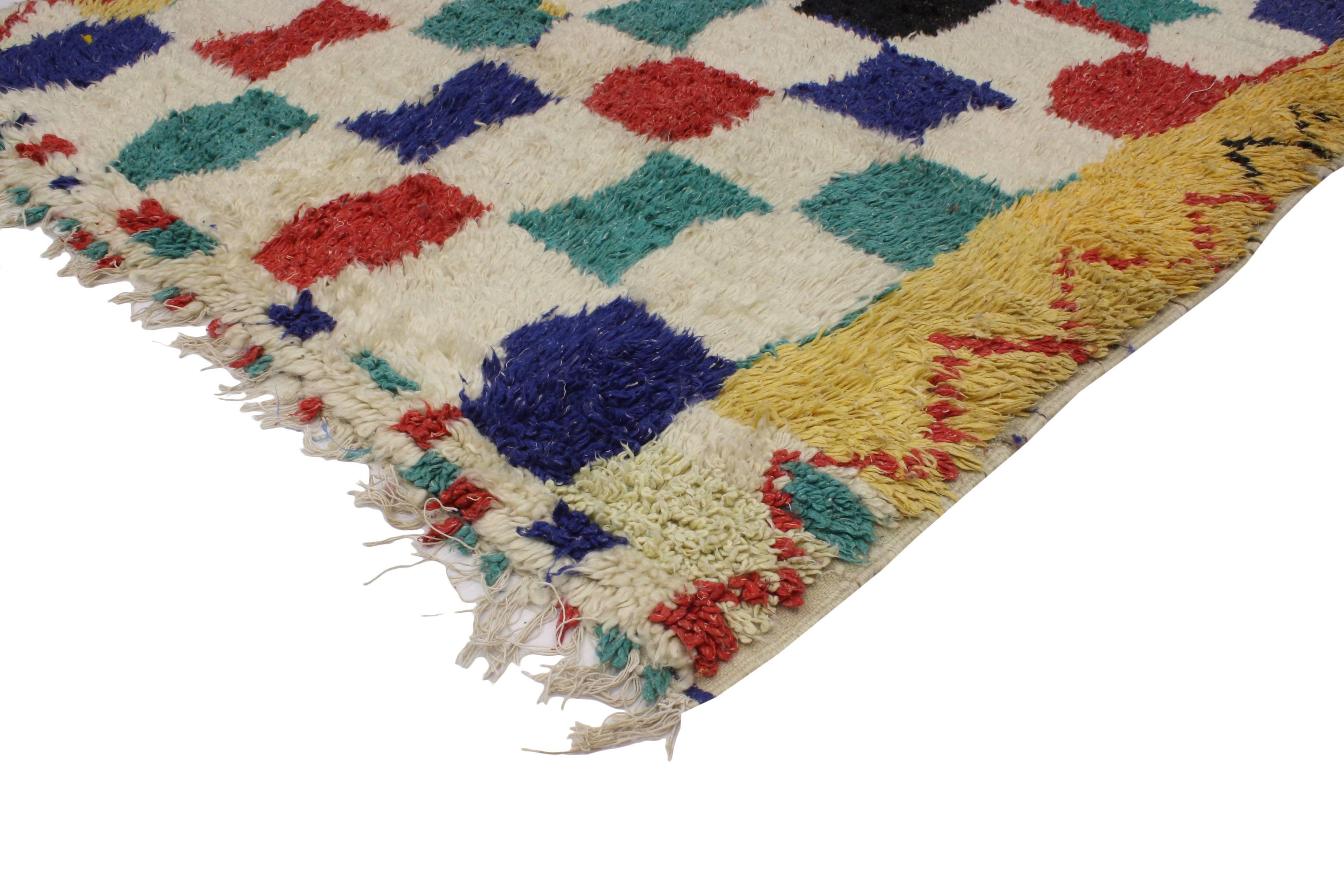 20437 Mid-Century Modern Vintage Berber Moroccan Azilal Rug with Tribal Style. With its dramatic color block pattern and Primitive motifs based on ancient traditions, this Mid-Century Modern vintage Berber Moroccan rug showcases true tribal style