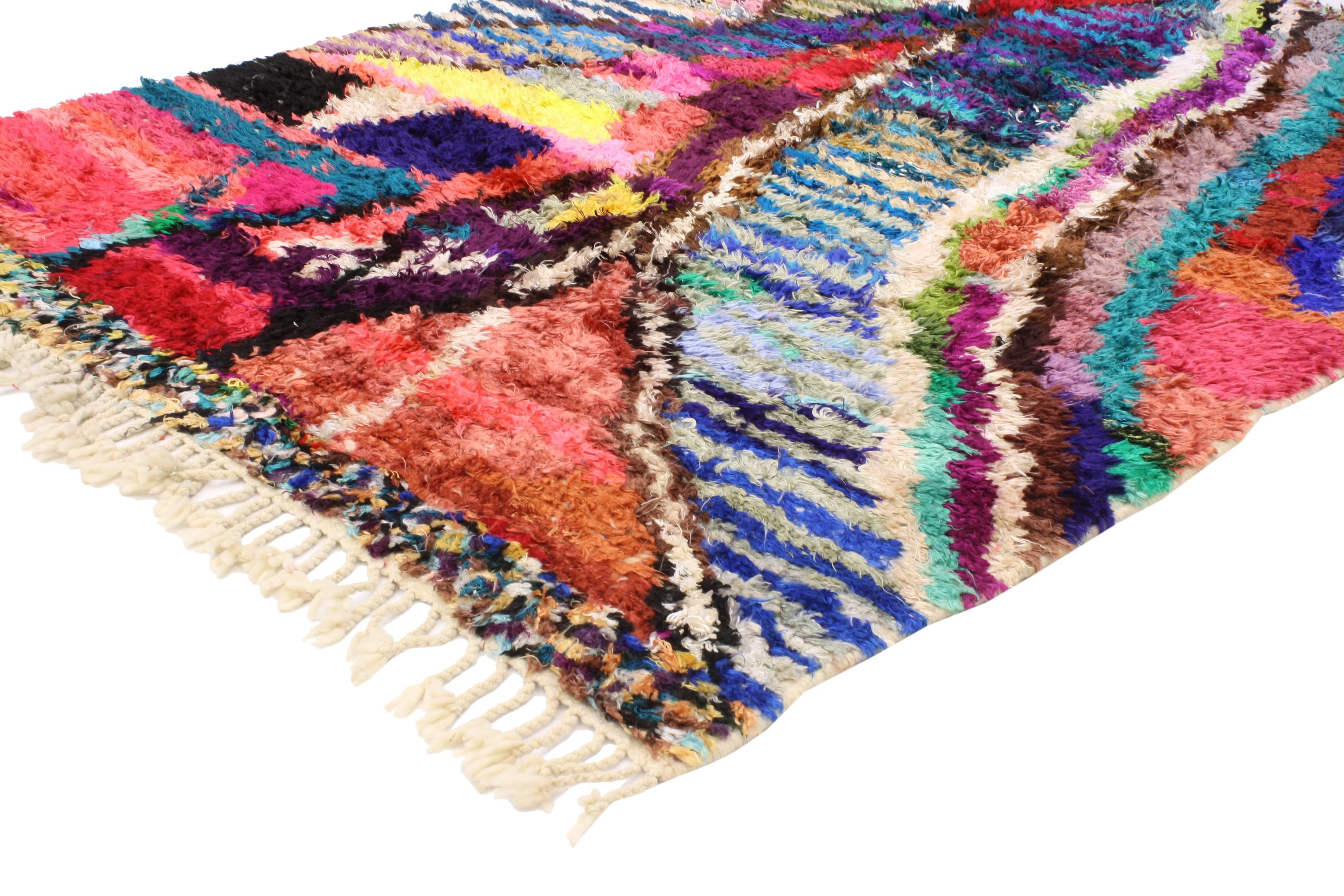 Highly stylish yet casually elegant, this modern Berber Moroccan silk rug with a contemporary abstract style rug is ideal for nearly any stylish home. This abstract design has been given a modern twist to effortlessly accompany fashionable decor.
