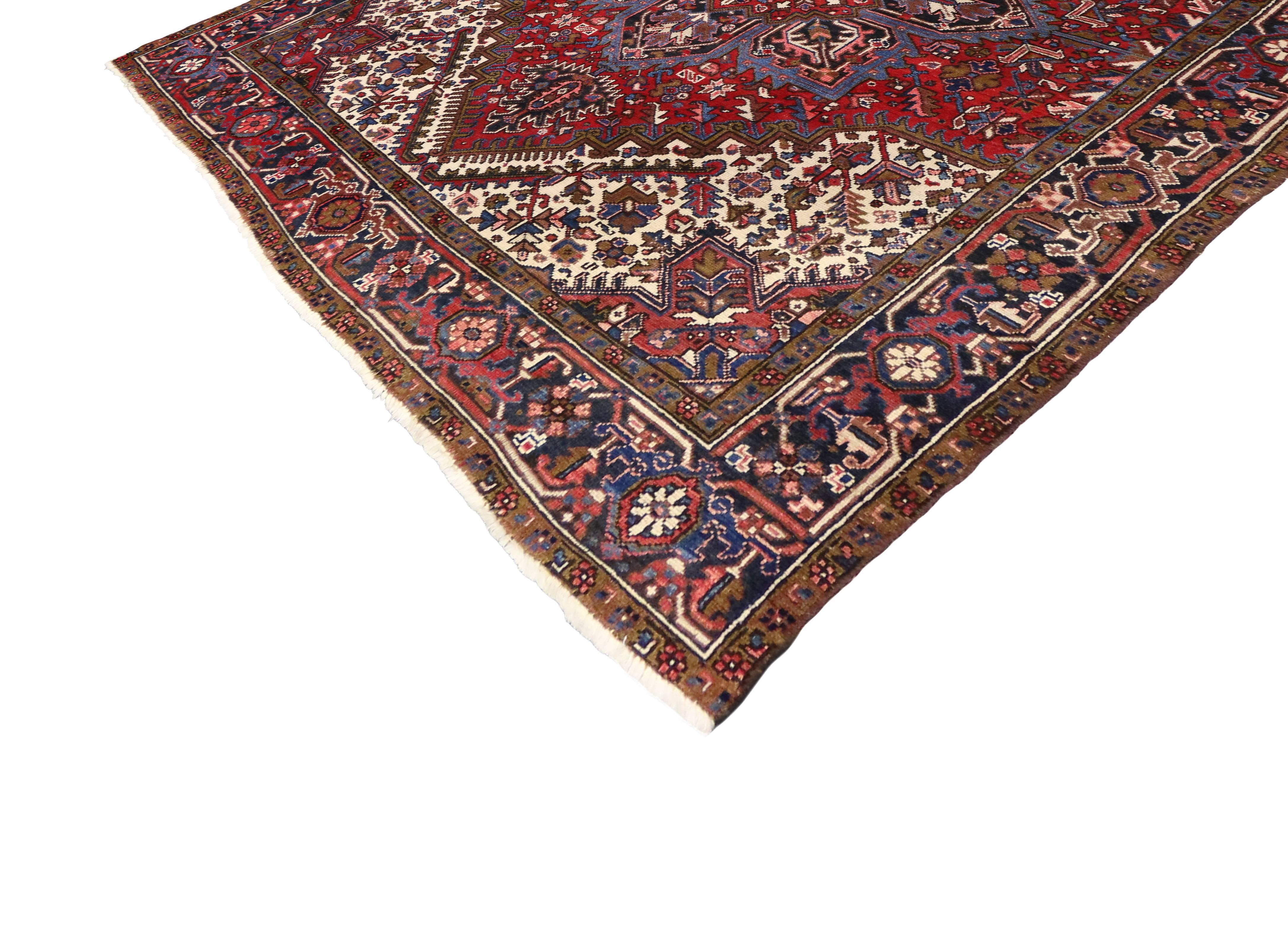 Vintage Persian Heriz Rug with Mid-Century Modern Style in Traditional Colors For Sale 3