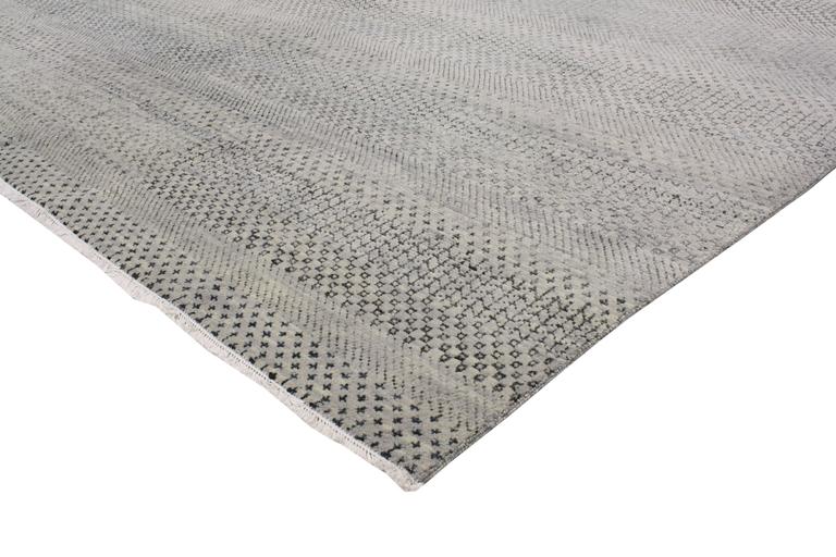 Transitional Grass Cloth Patterned Gray Area Rug with Modern Style For