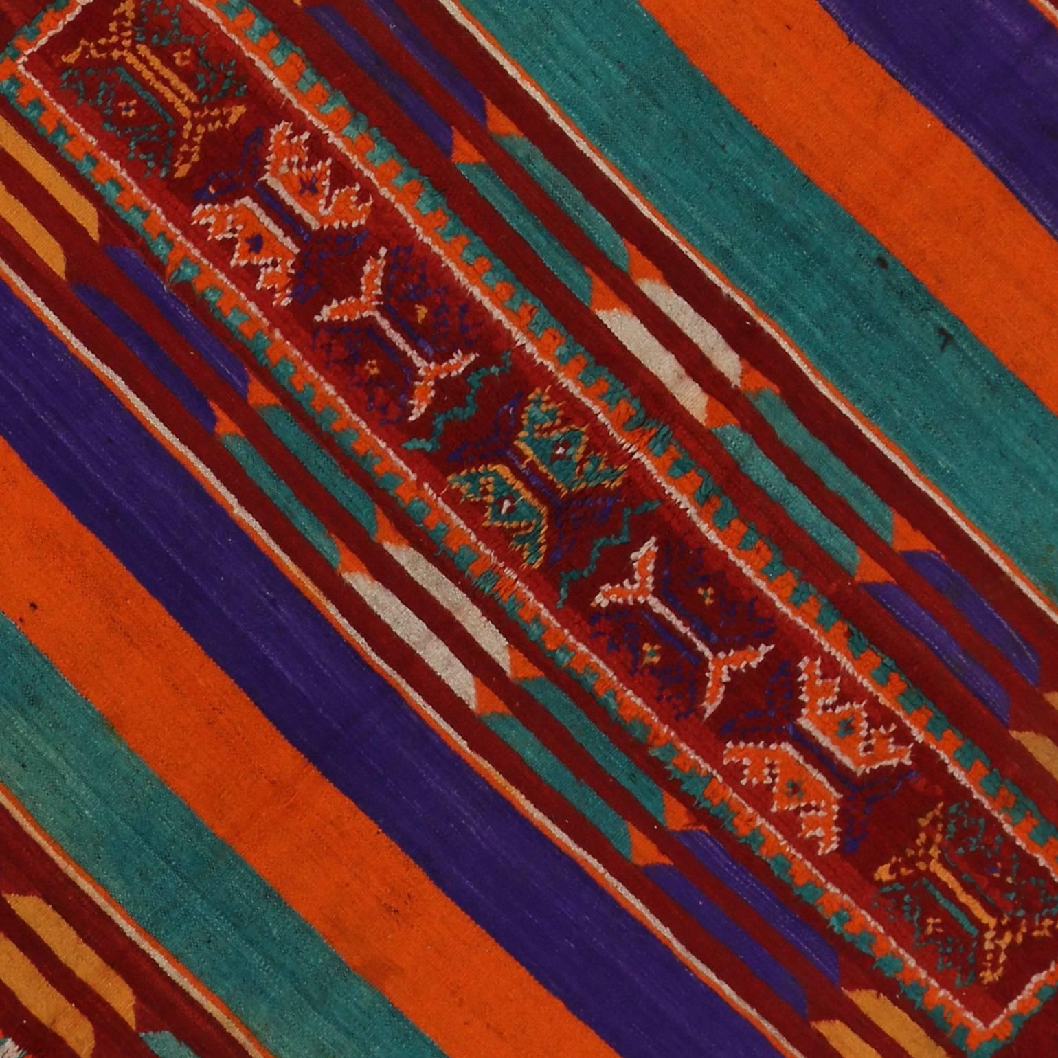 Noué à la main Rug & Kilim marocain berbère vintage avec style Modern Cabine, Flat-weave Kilim Rug en vente