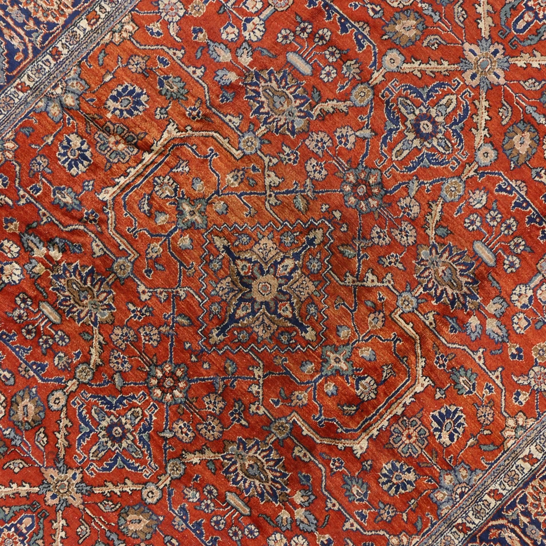 Antique Persian Mahal Rug with Traditional Style 1