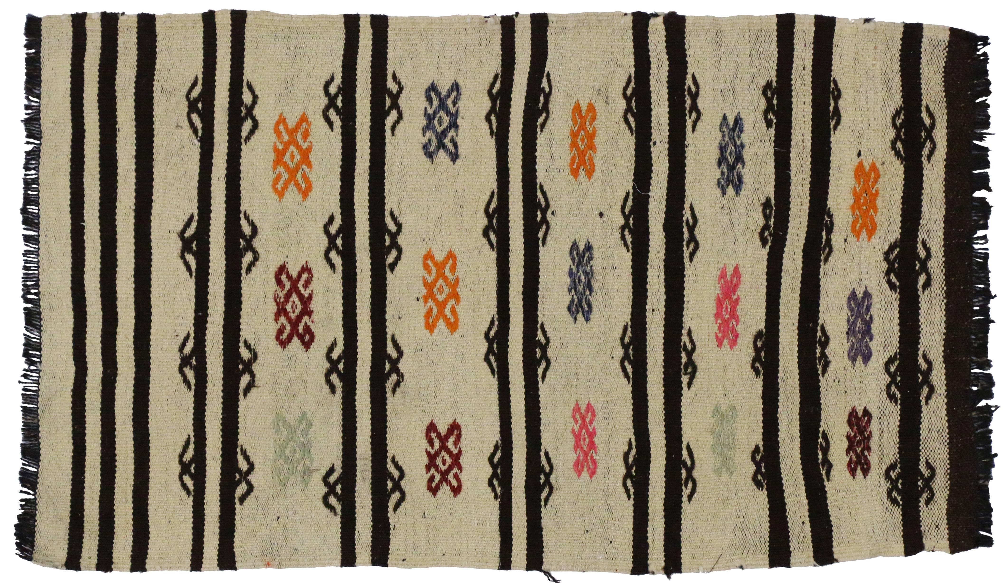 Boho Chic Vintage Turkish Kilim Rug with Stripes and Modern Tribal Style In Good Condition In Dallas, TX