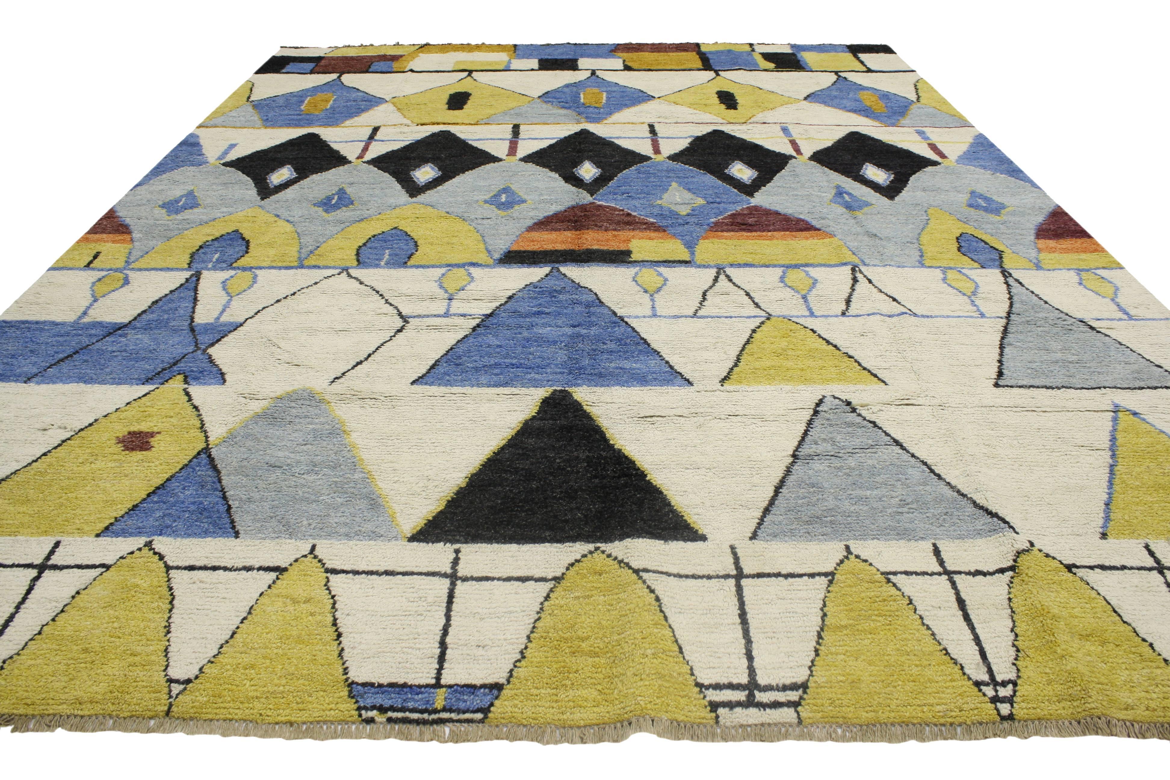 Pakistani Contemporary Moroccan Style Rug with Modern Geometric Design