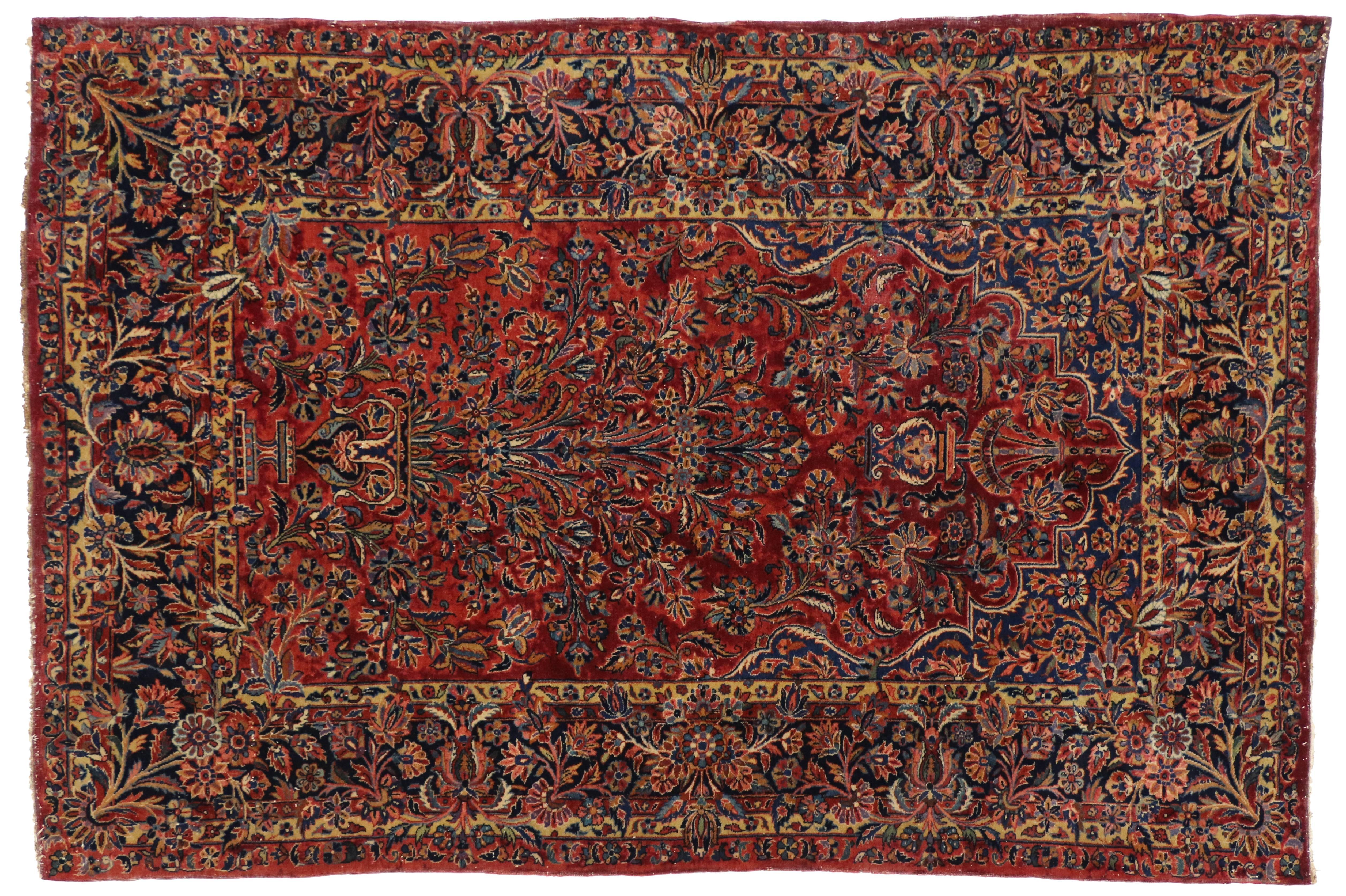 20th Century 1910's Persian Kashan Vase Carpet with Traditional Style For Sale