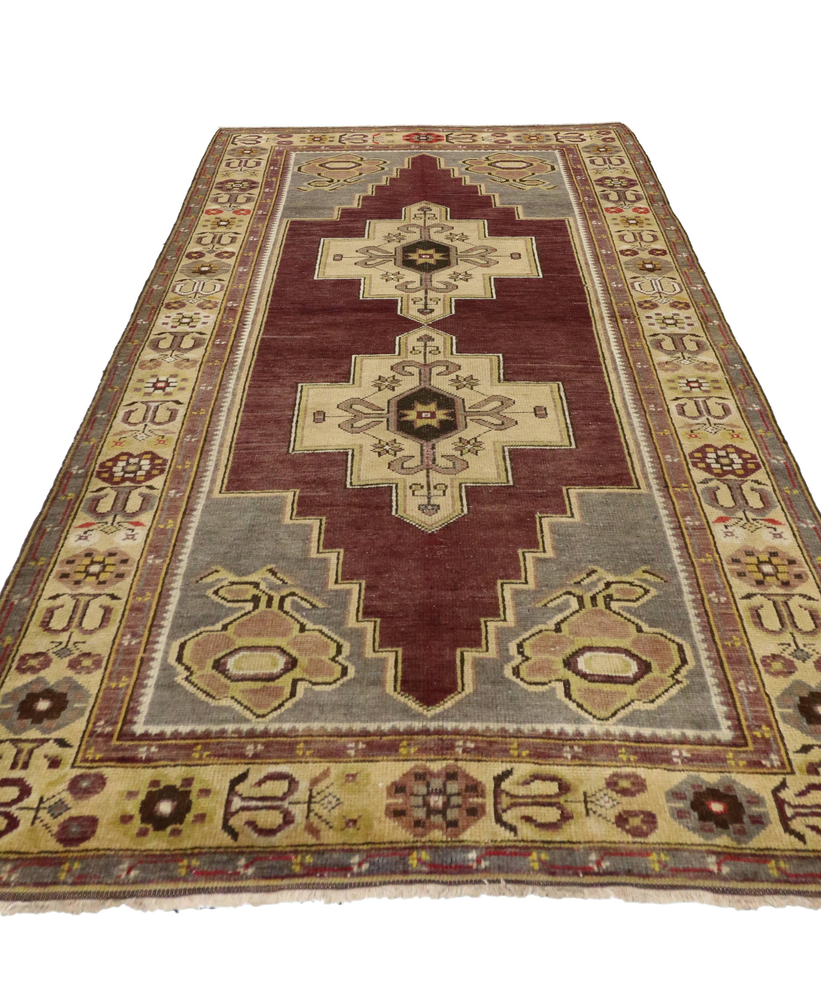 Vintage Turkish Oushak Rug with Traditional Modern Style 1