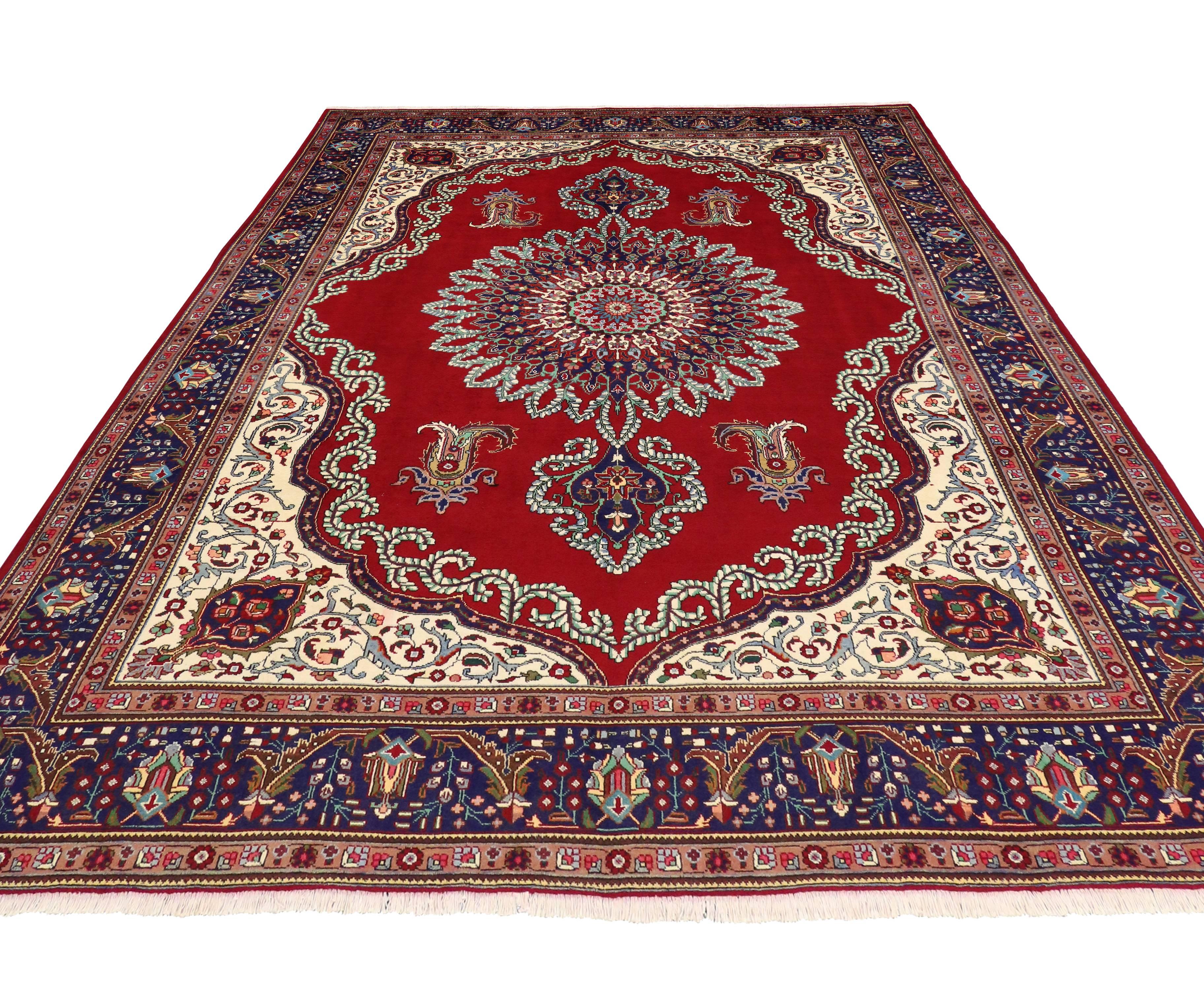 Vintage Persian Tabriz Rug with Regal Jacobean Style In Good Condition For Sale In Dallas, TX