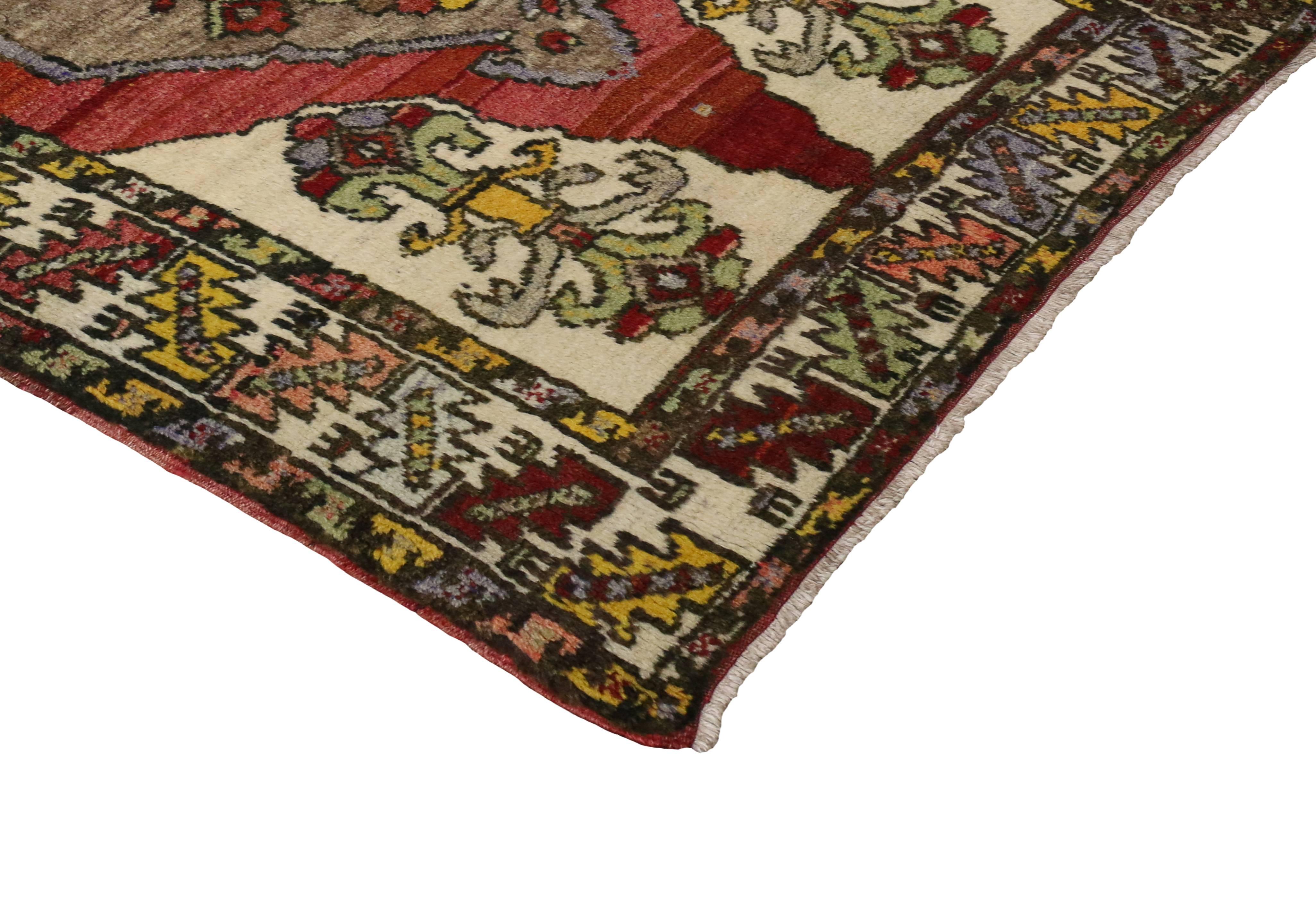 Vintage Turkish Oushak Rug with Modern Traditional Style For Sale 2
