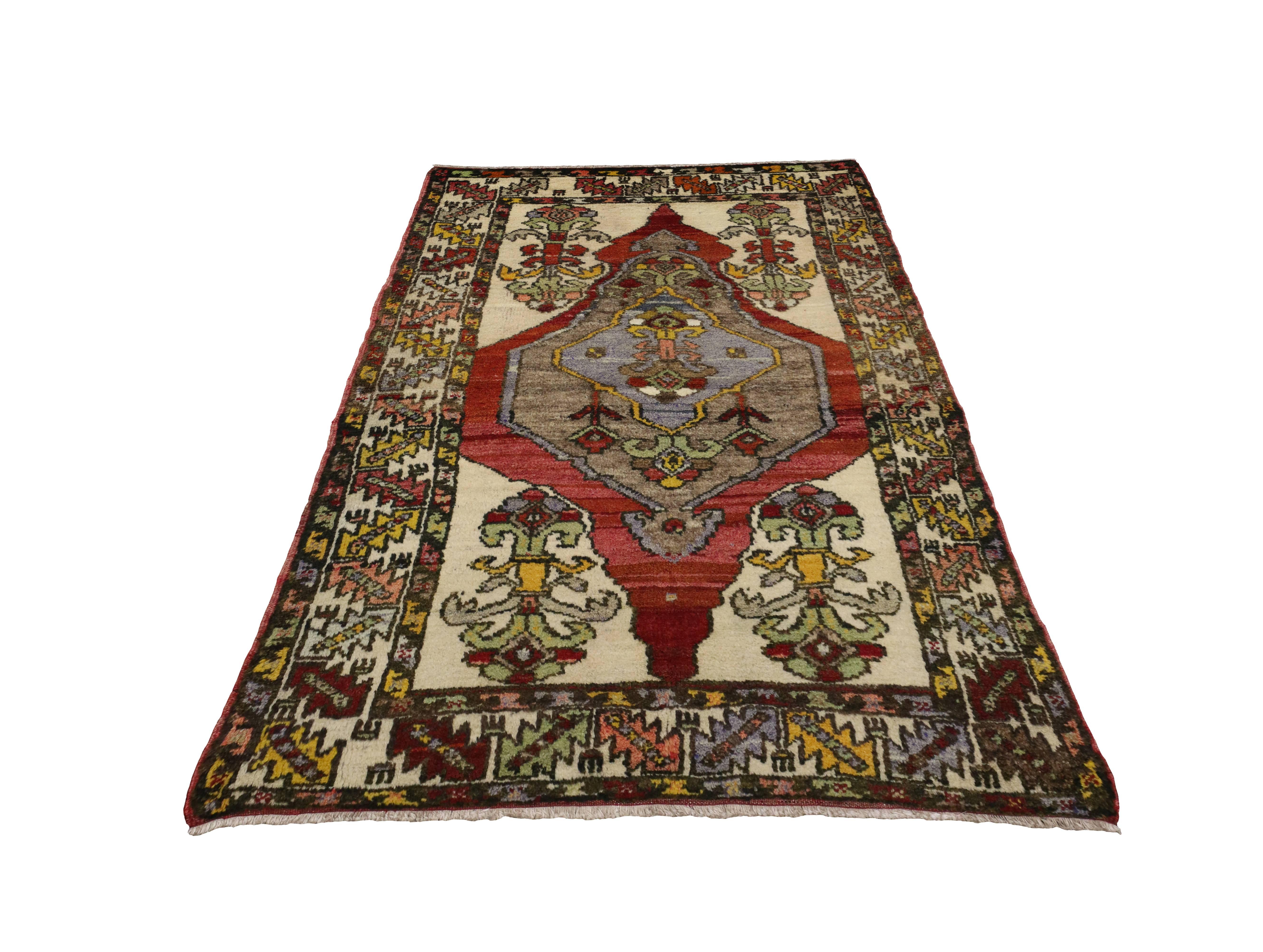 Vintage Turkish Oushak Rug with Modern Traditional Style For Sale 3