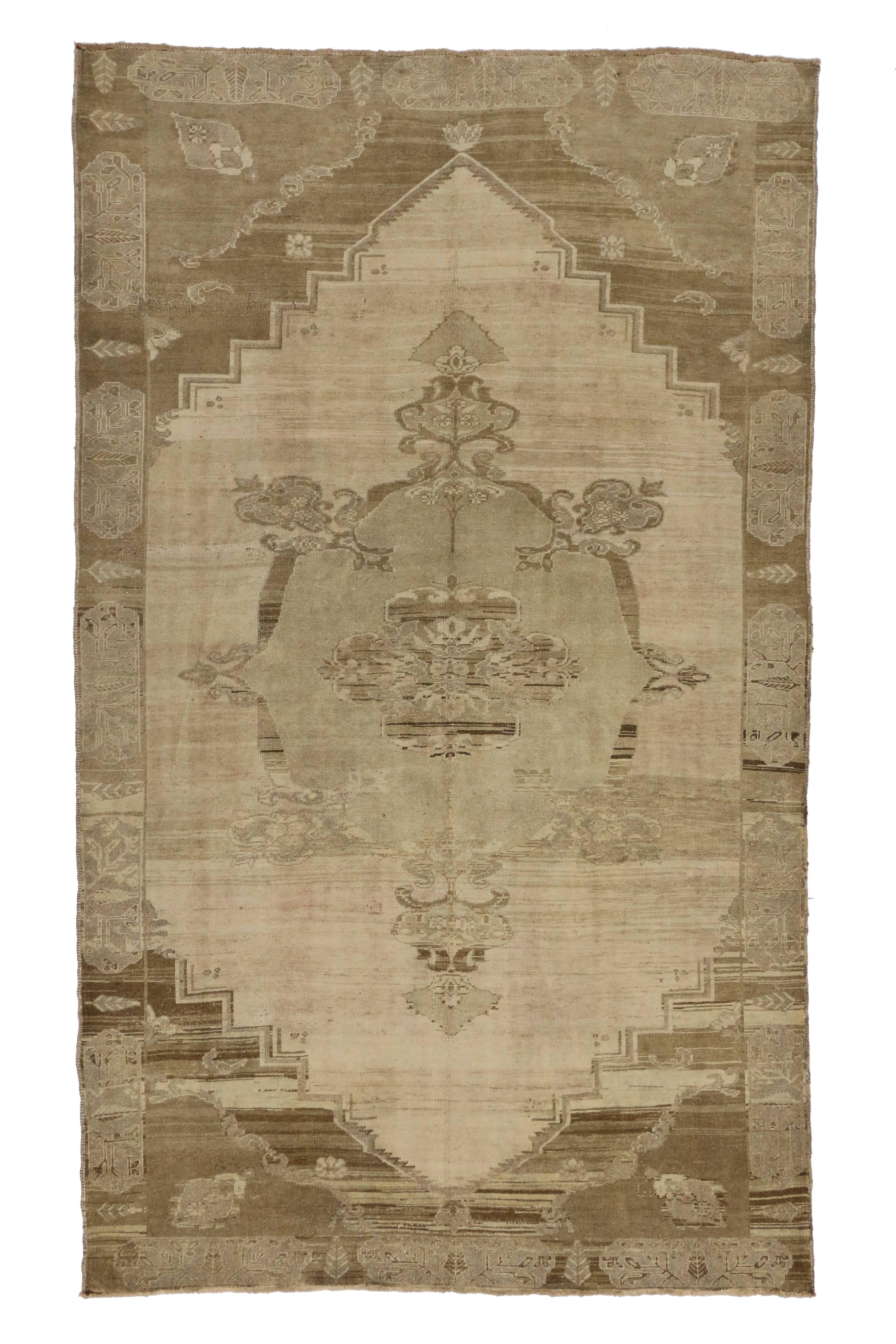 Vintage Turkish Oushak Rug with Warm, Neutral Colors and Modern Style For Sale 4