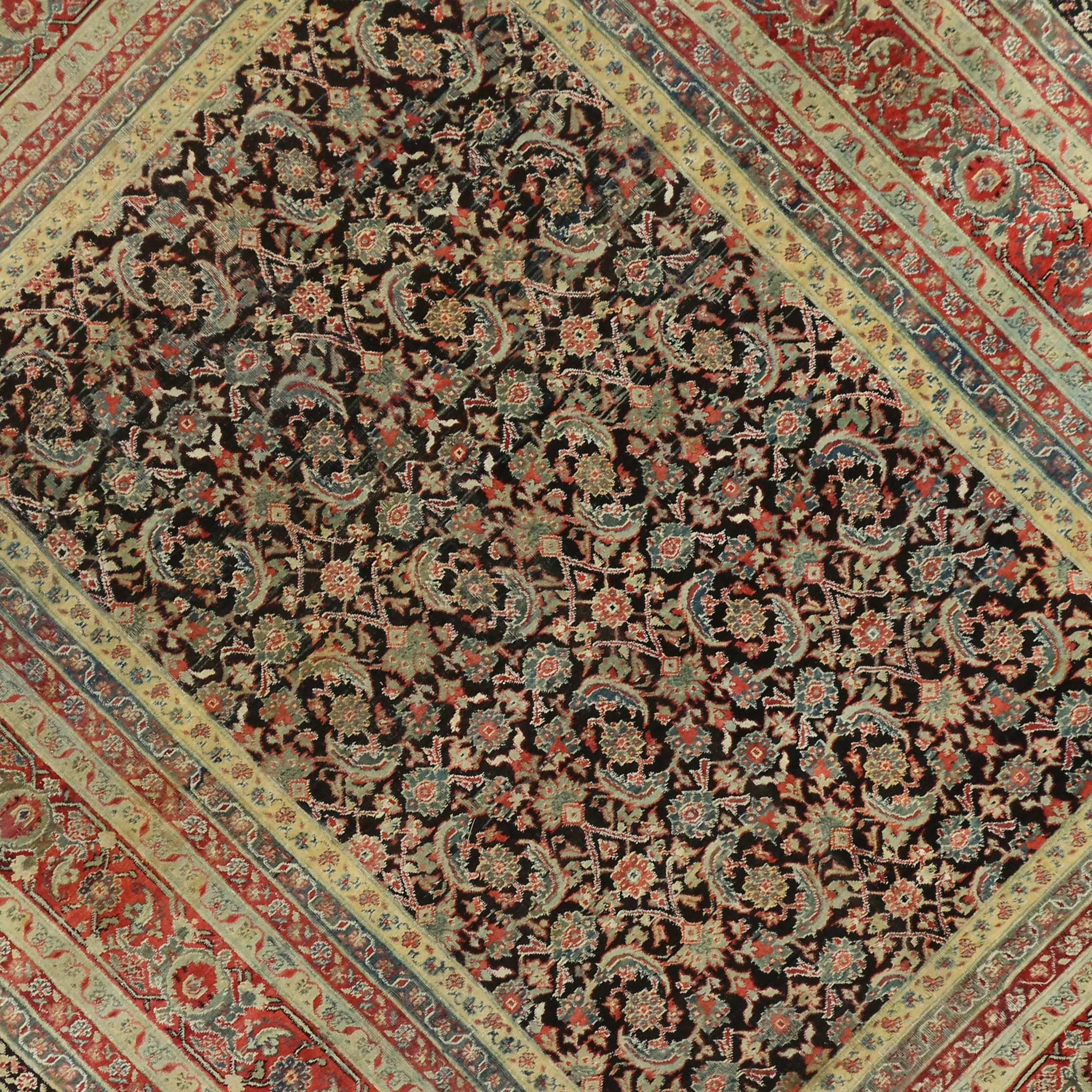 Hand-Knotted Vintage India Agra Rug with Modern Traditional Style For Sale
