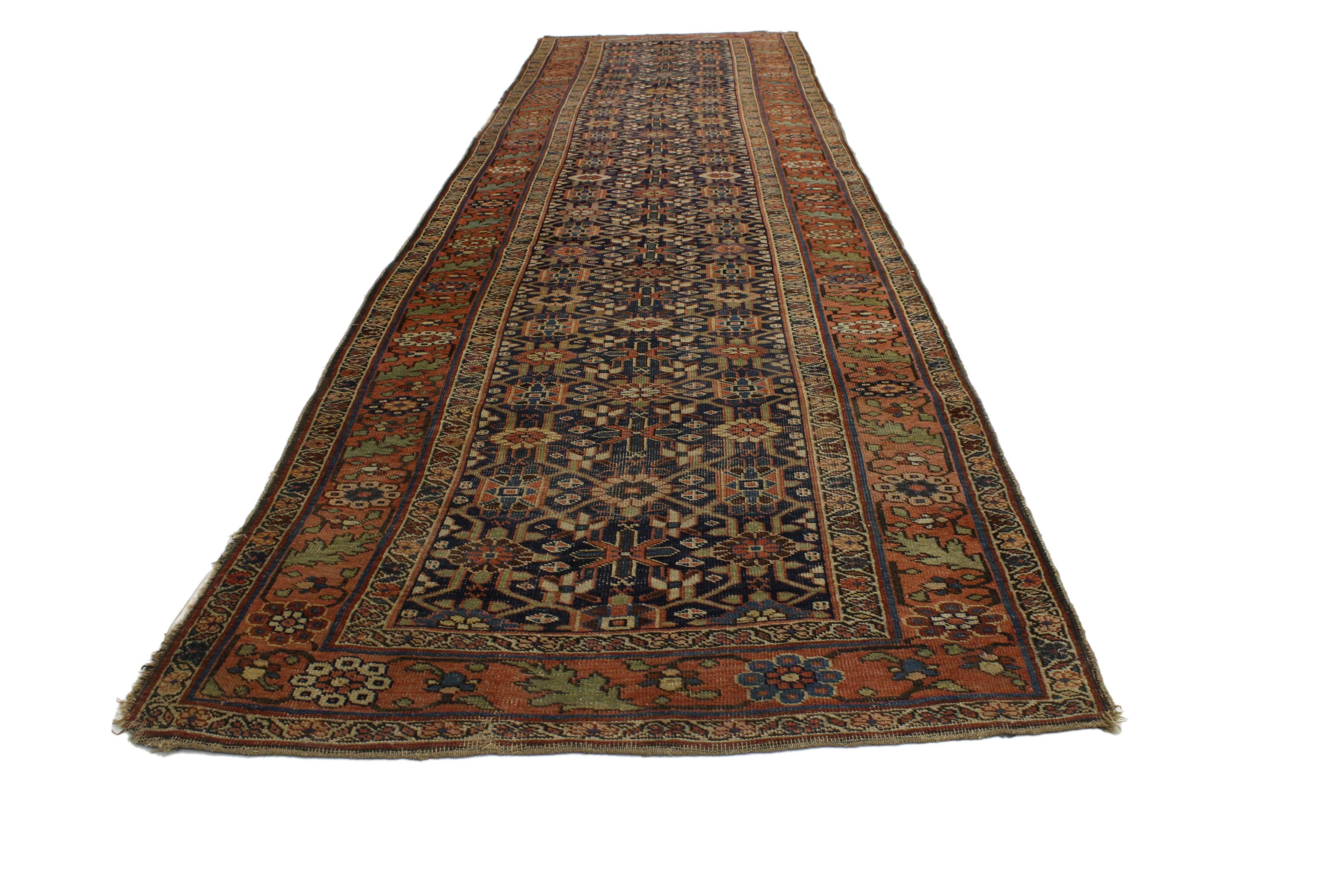Antique Persian Bijar Runner with Traditional Modern Style In Good Condition For Sale In Dallas, TX